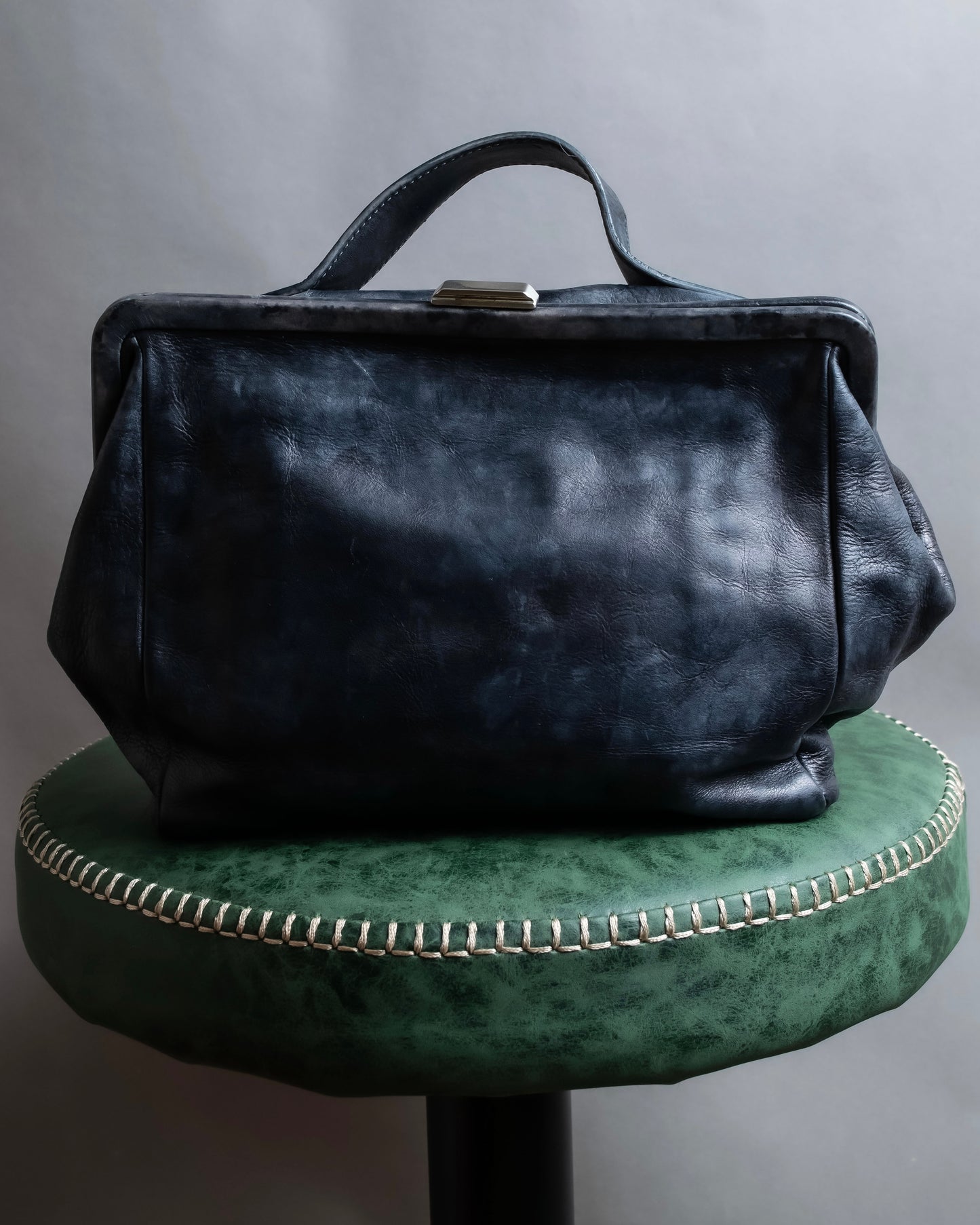 "ANN DEMEULEMEESTER" Tucked design purse leather one handle bag