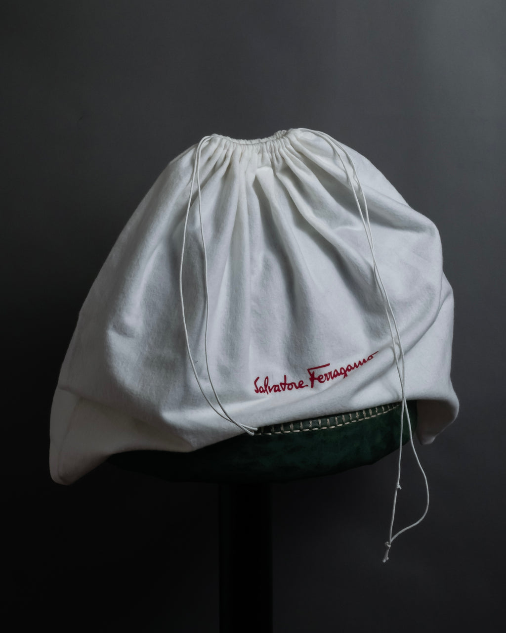 "Salvatore Ferragamo" Gancini motif gathered design leather bag