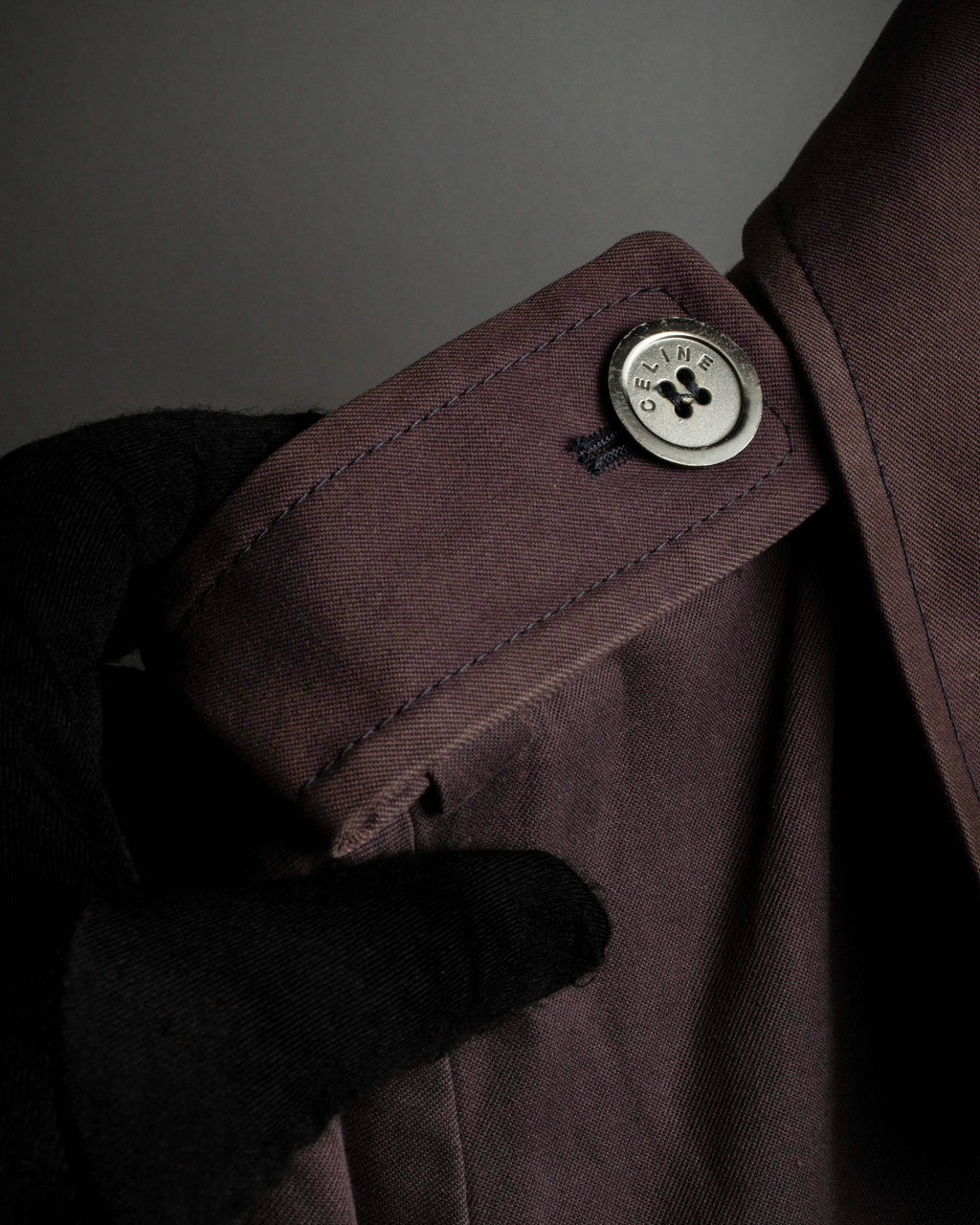 "CELINE" Triomphe button design in plum brown color
 trench coat