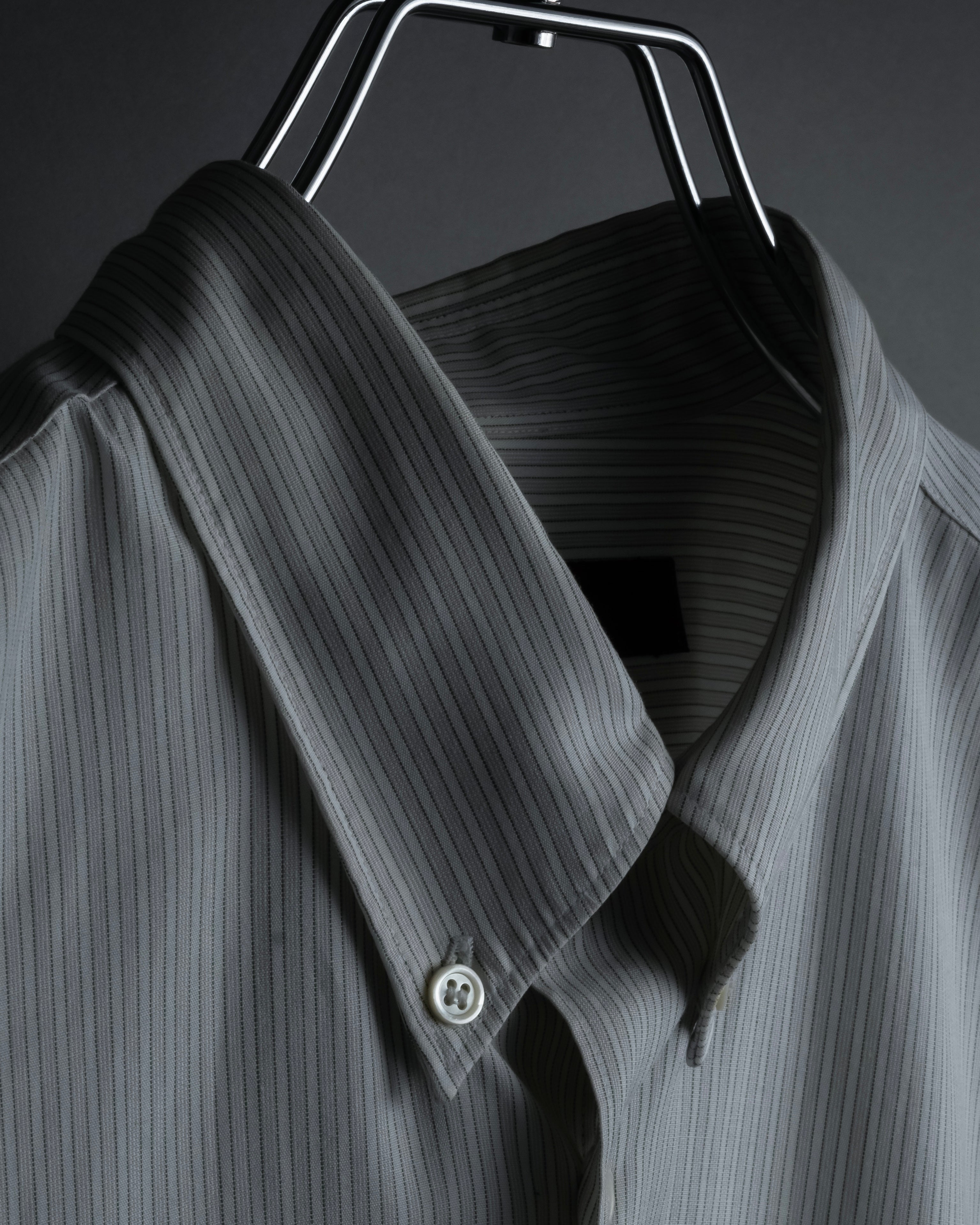 "COMME des GARCONS HOMME" Beautiful pinstripe button-down shirt