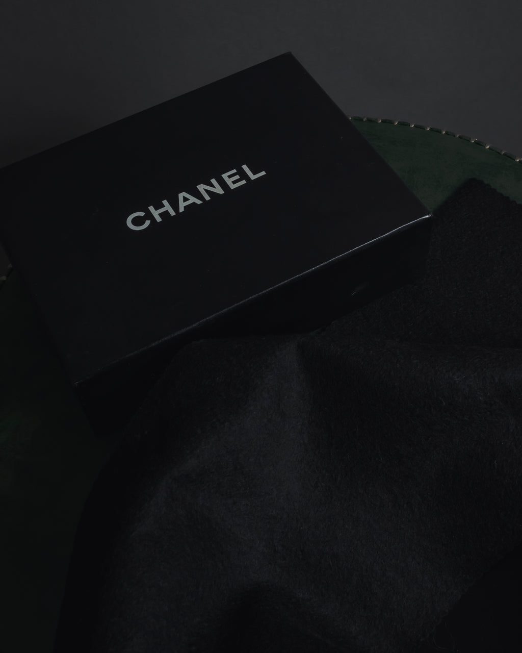 -SPECIAL- "CHANEL" 00's Boutique decoration with camellia motif brooch