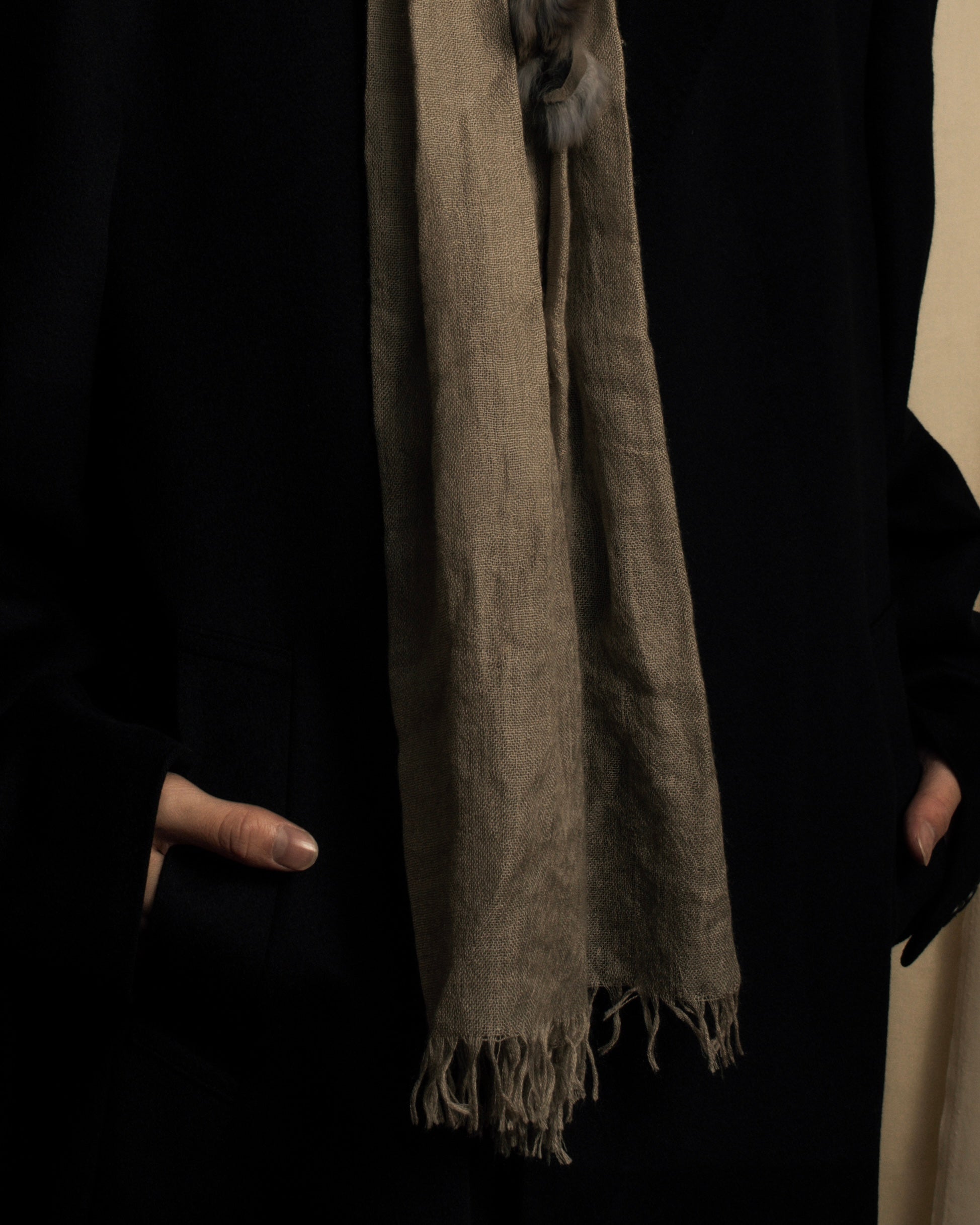 "BALENCIAGA" Large size lame jacquard weave stole