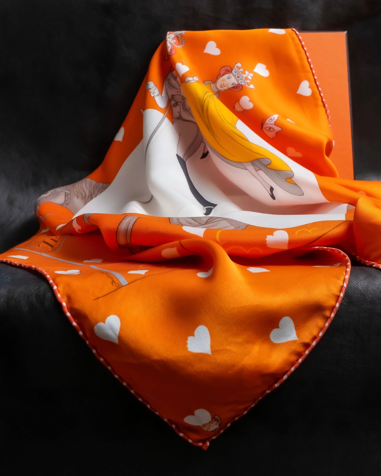 "HERMES" Romantic pattern tea time carre 65 scarf