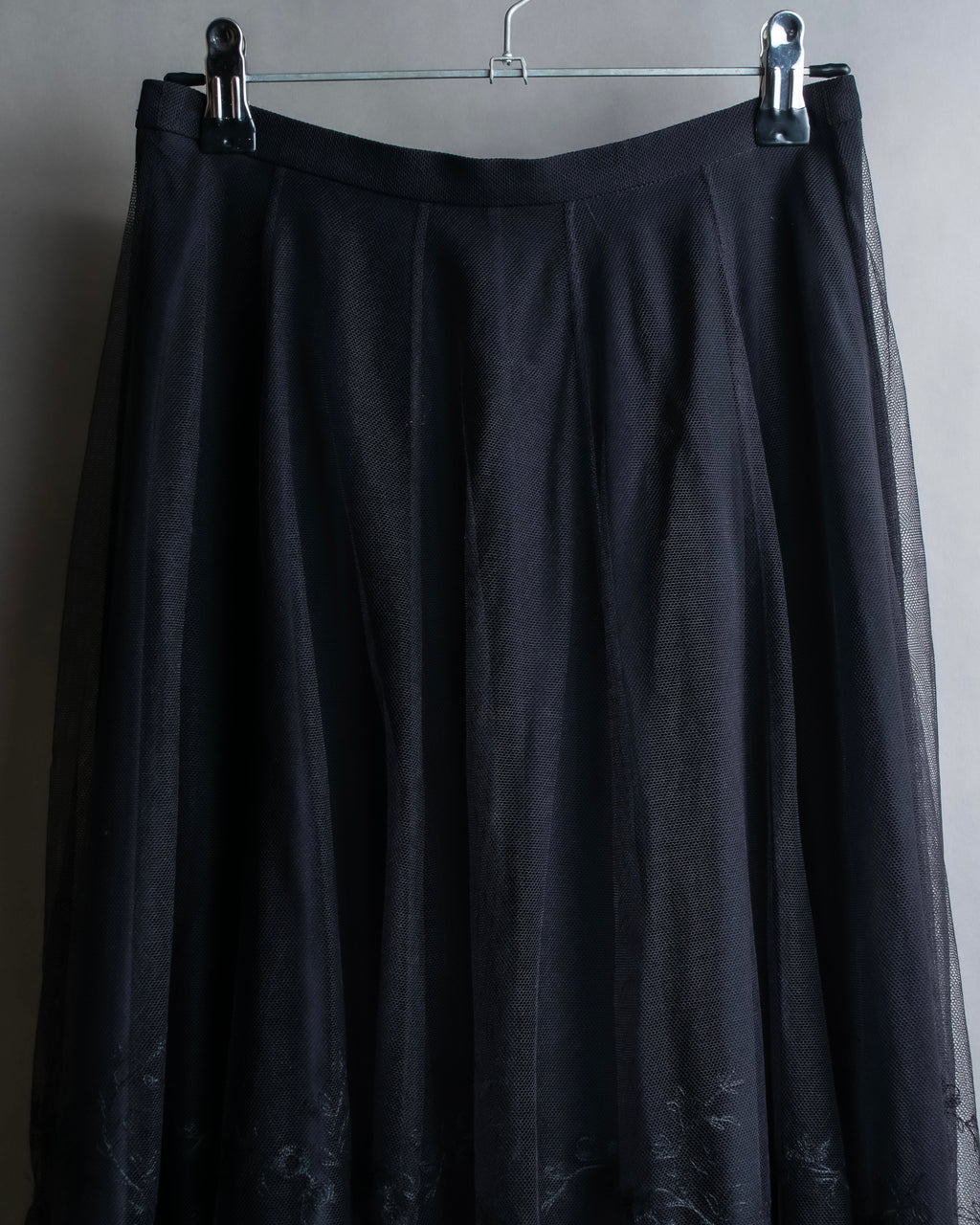 "LOUIS VUITTON" Tiered embroidered design flared skirt