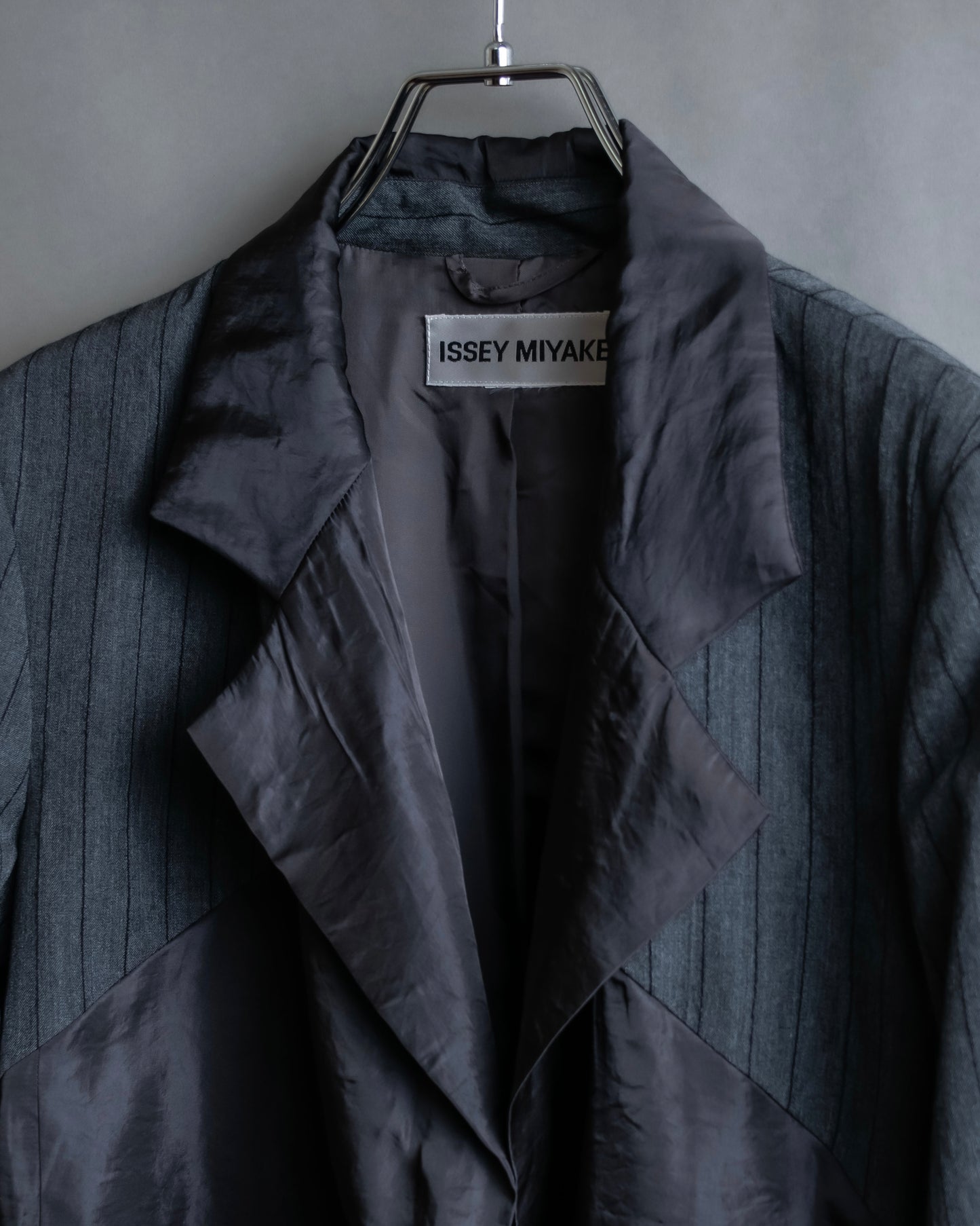 "ISSEY MIYAKE" Different material switching design shape pattern tailored jacket