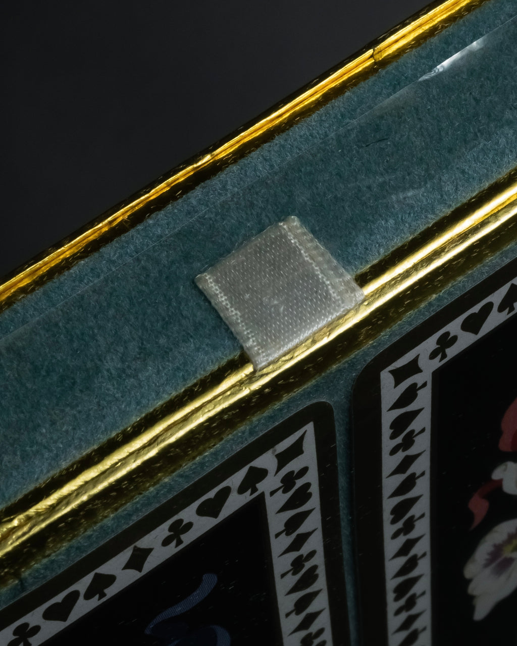 "Tiffany&Co" Unopened flower motif design playing card set