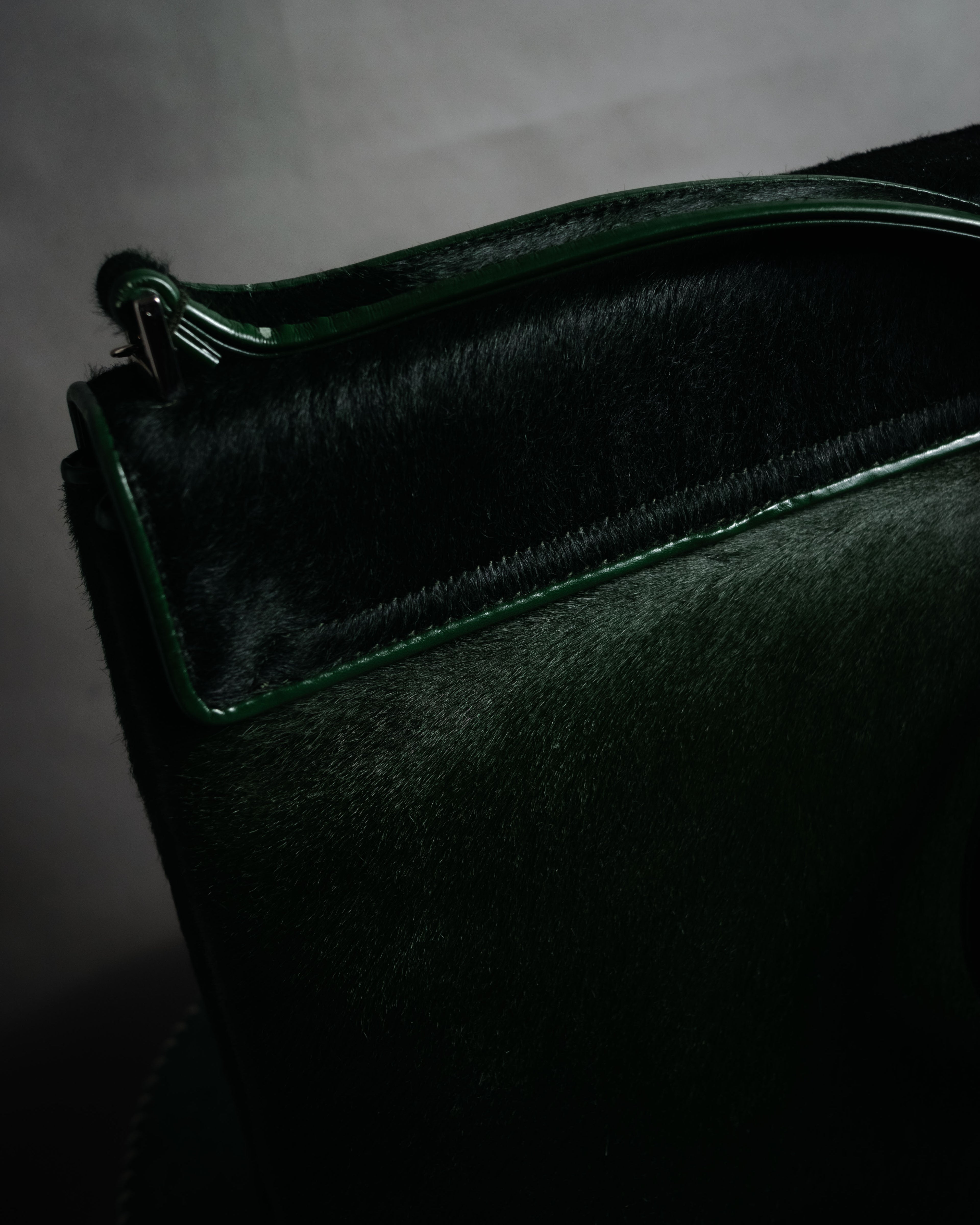 “GUCCI“ 90’s-00’s pony hair structured shoulder bag