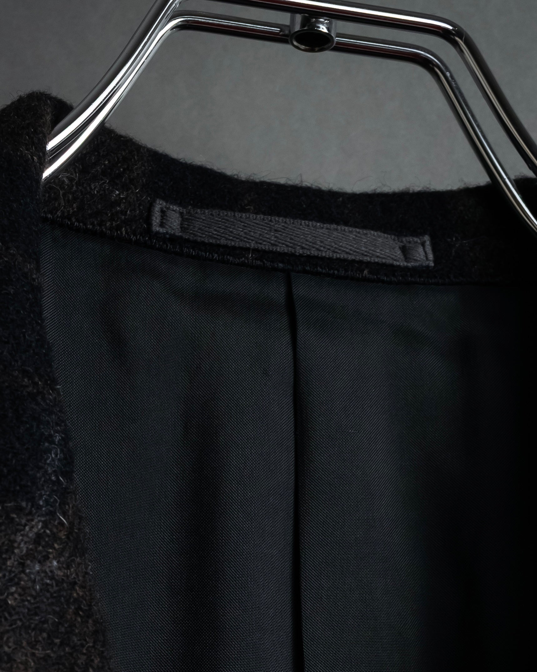 “COMME des GARÇONS HOMME”
88AW Boxy plaid tailored jacket