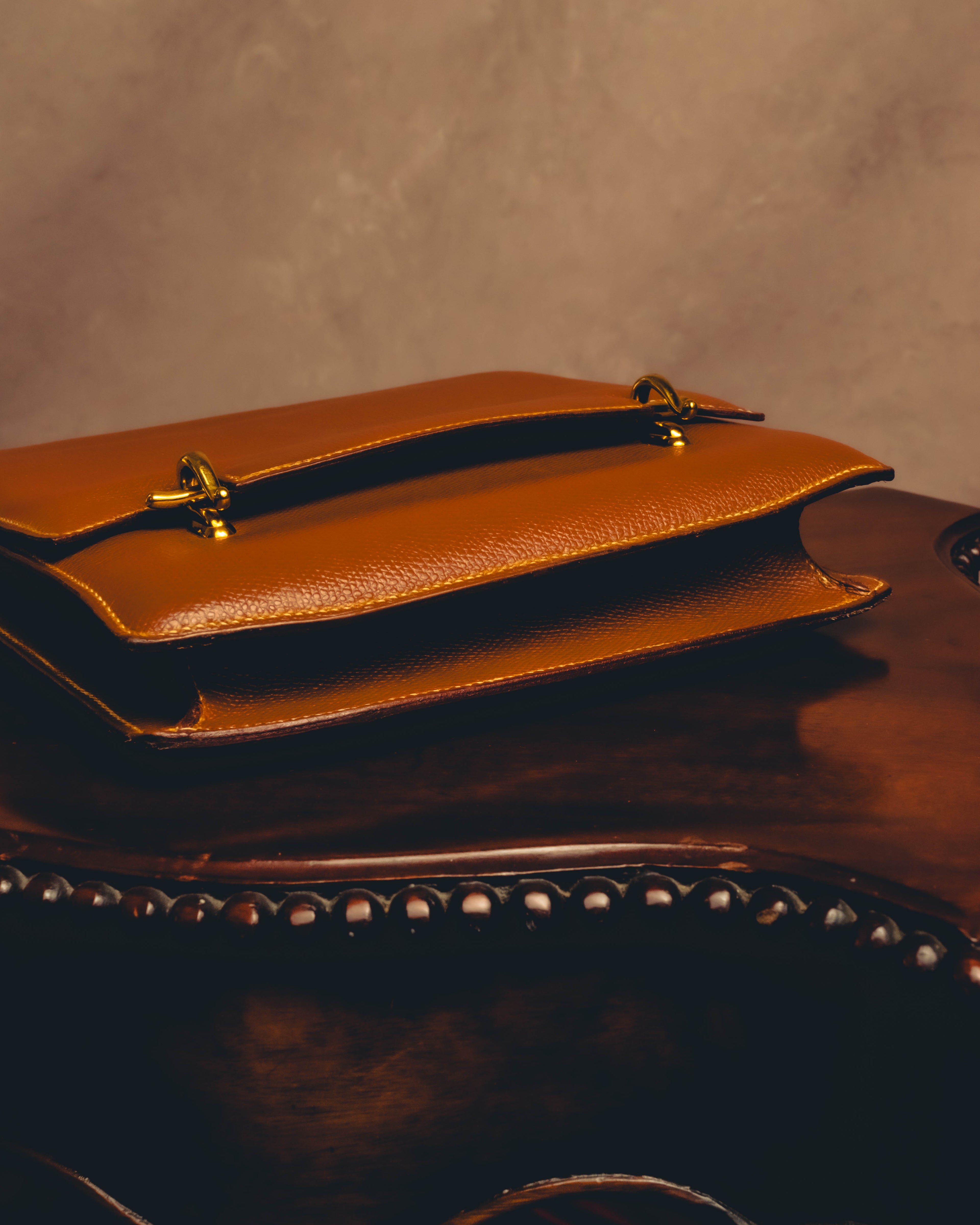 -SPECIAL- "Hermès" 80's Structured leather shoulder bag