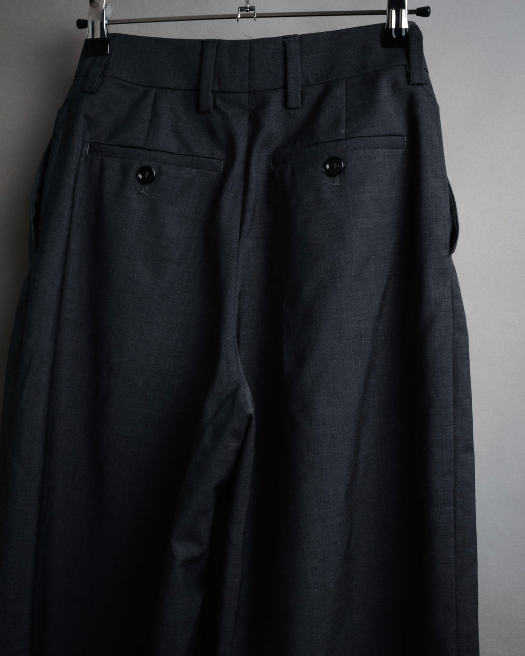 “PRADA” 2010’s Structured wide trousers