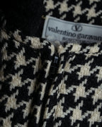 "Valentino Garavani" Houndstooth pattern lace velvet design set up
