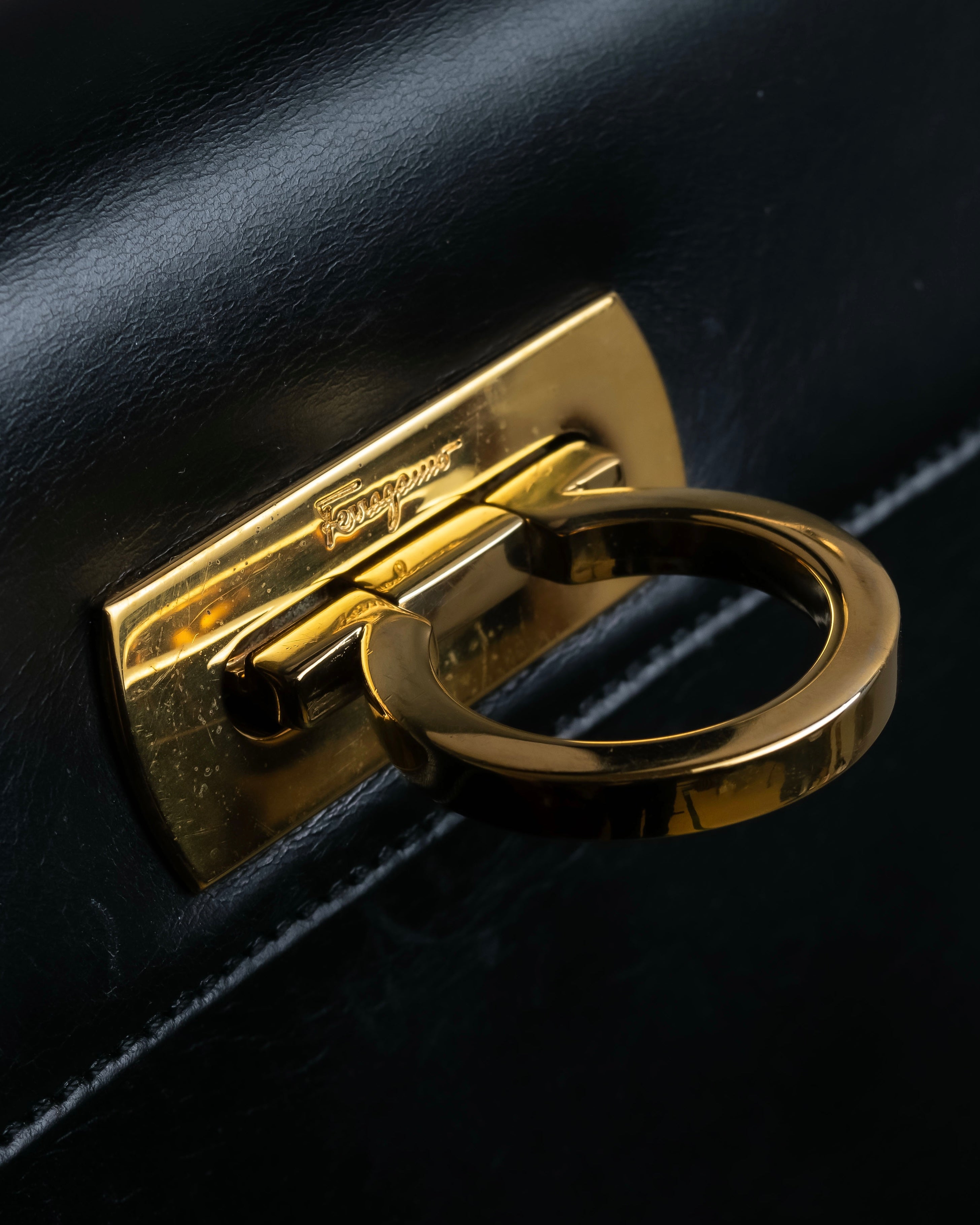 "Salvatore Ferragamo" Gancini motif leather hand bag