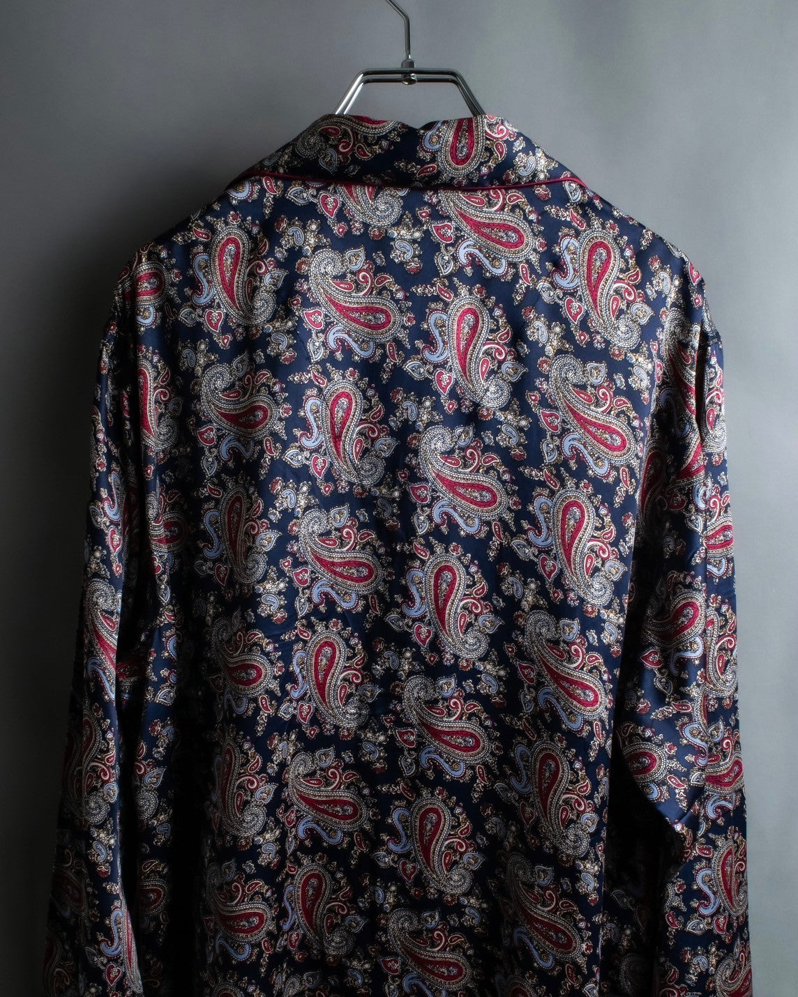 "Christian Dior" 100% silk paisley pajama set