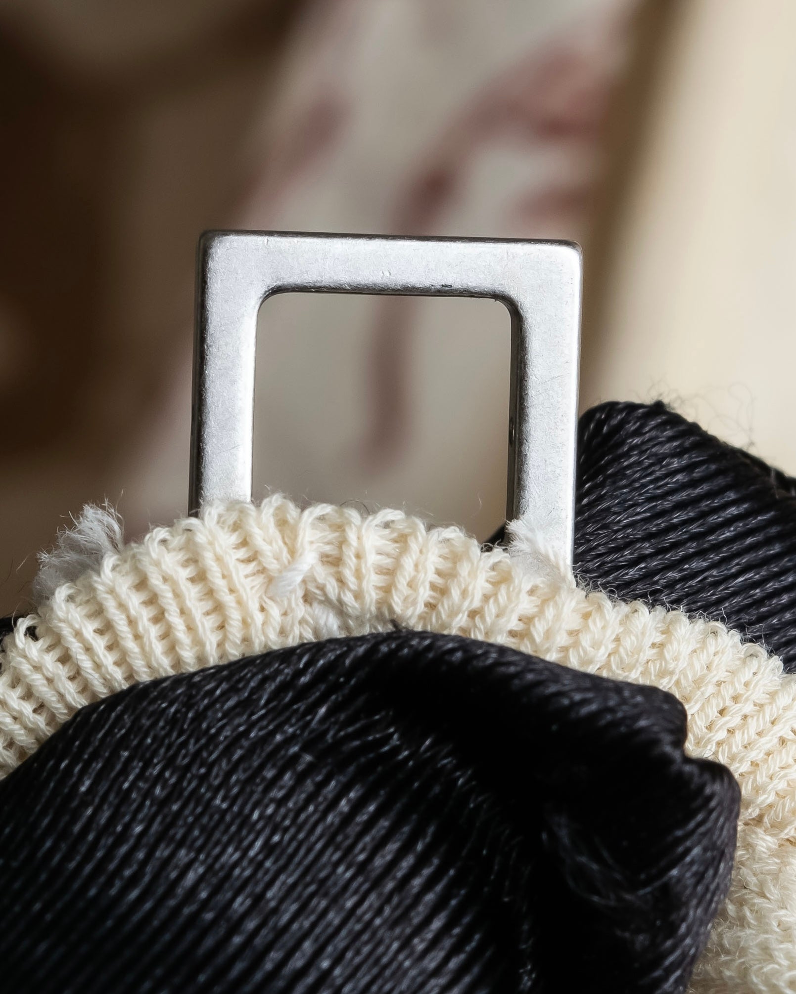 "HERMES" Gaultier period scarf docking design silk cardigan