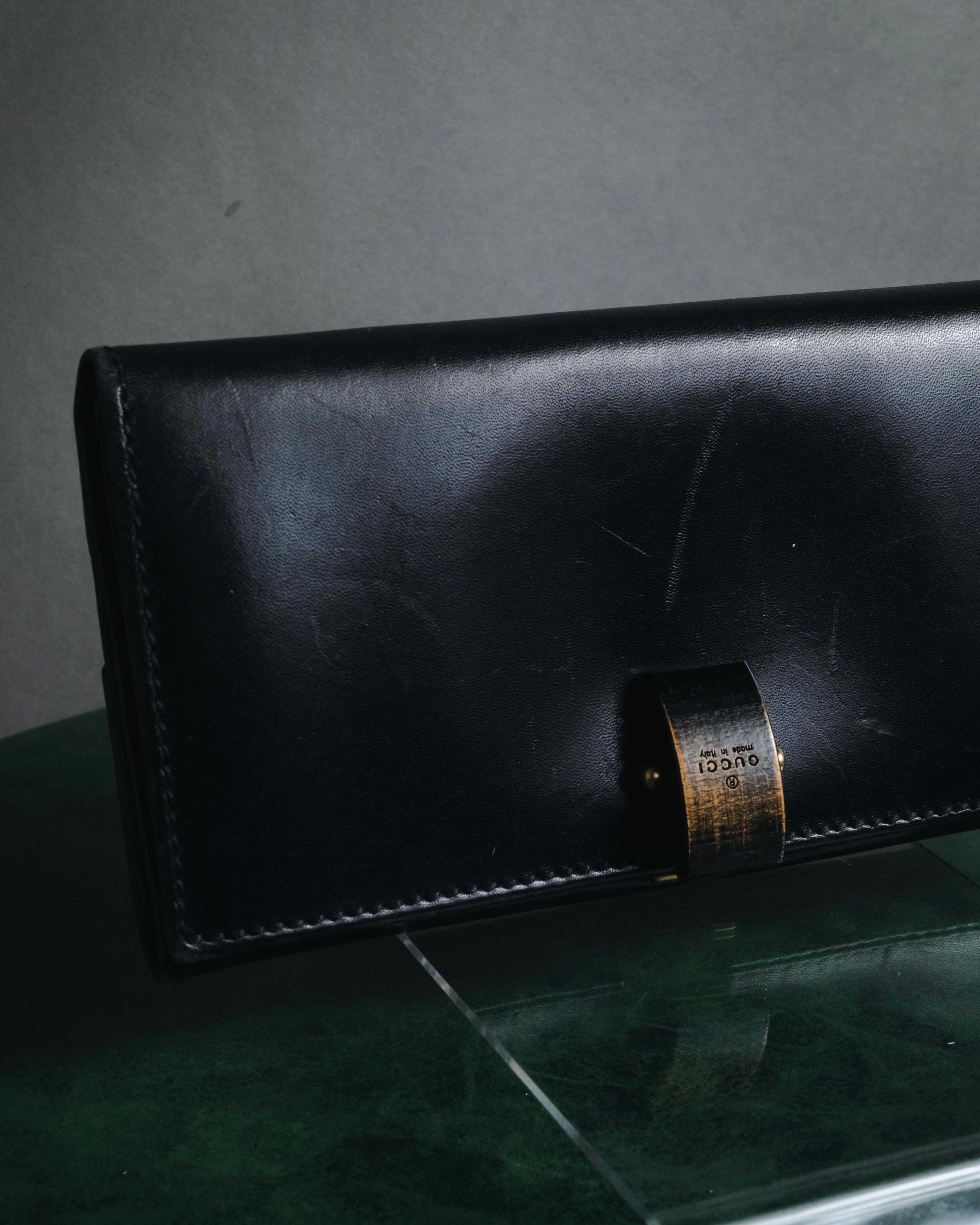 "GUCCI" Mid 00’s wood-lock leather long wallet