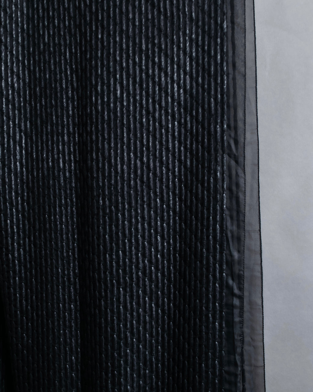 "GIORGIO ARMANI" Waffle low gauge knit fringe design stole