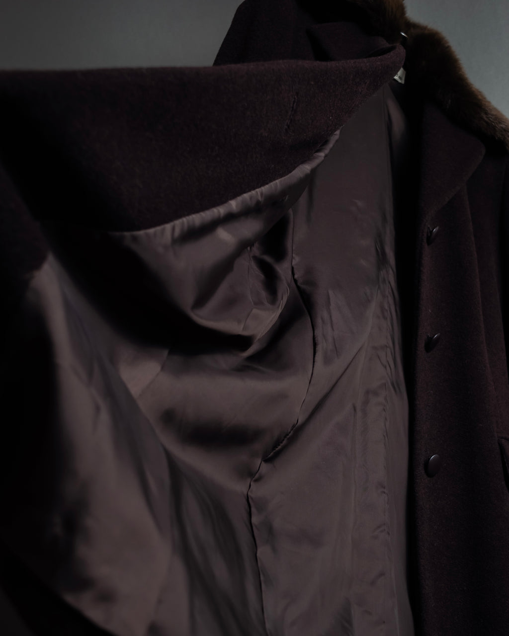 "miss Chloe" Fur collar switching design wool coat