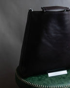 "GUCCI" Metal handle detail brown leather bag