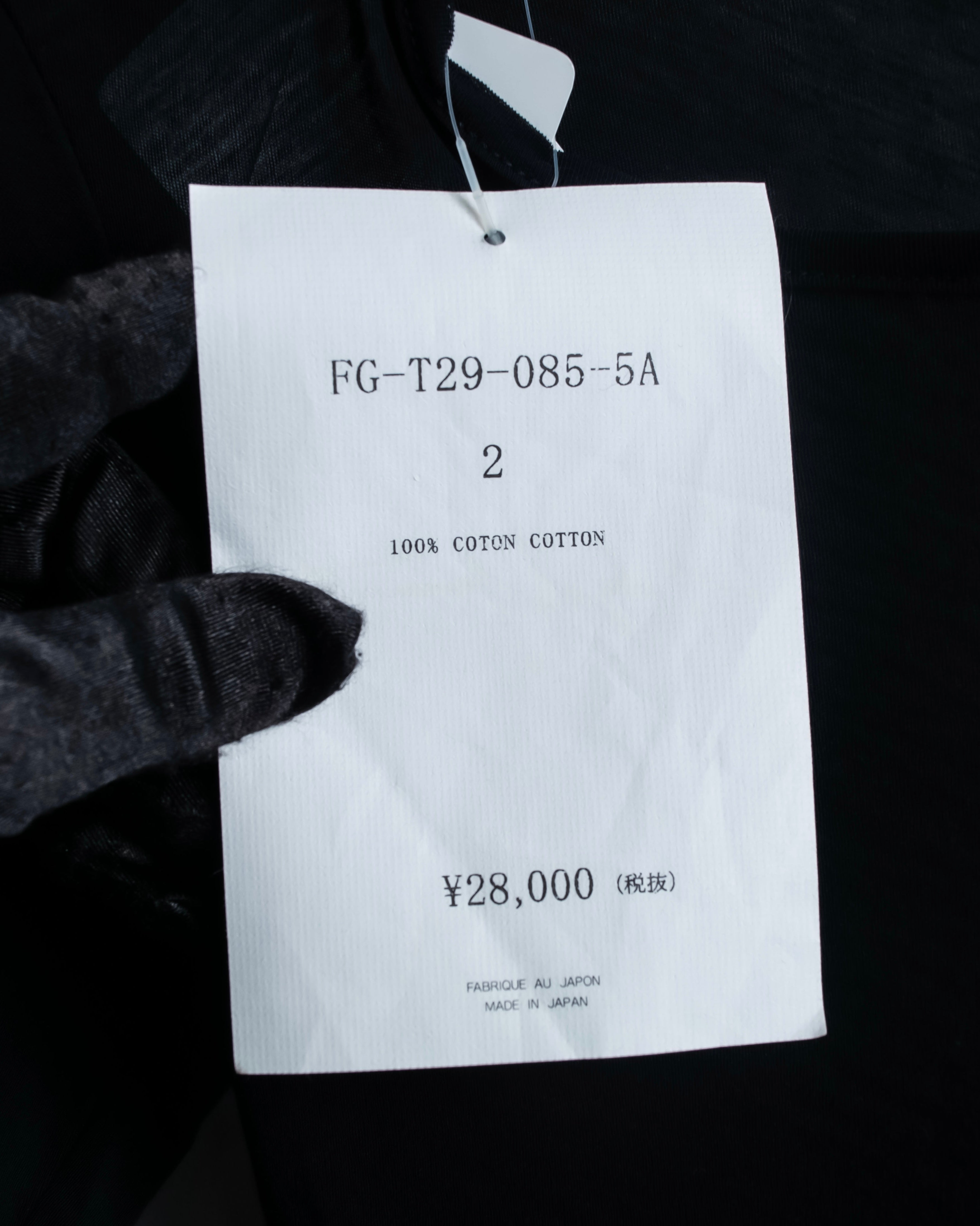 "YOHJI YAMAMOTO FEMME"
Sheer cotton round neck pullover