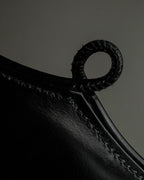 "GUCCI" Filigree vintage design chain shoulder leather bag