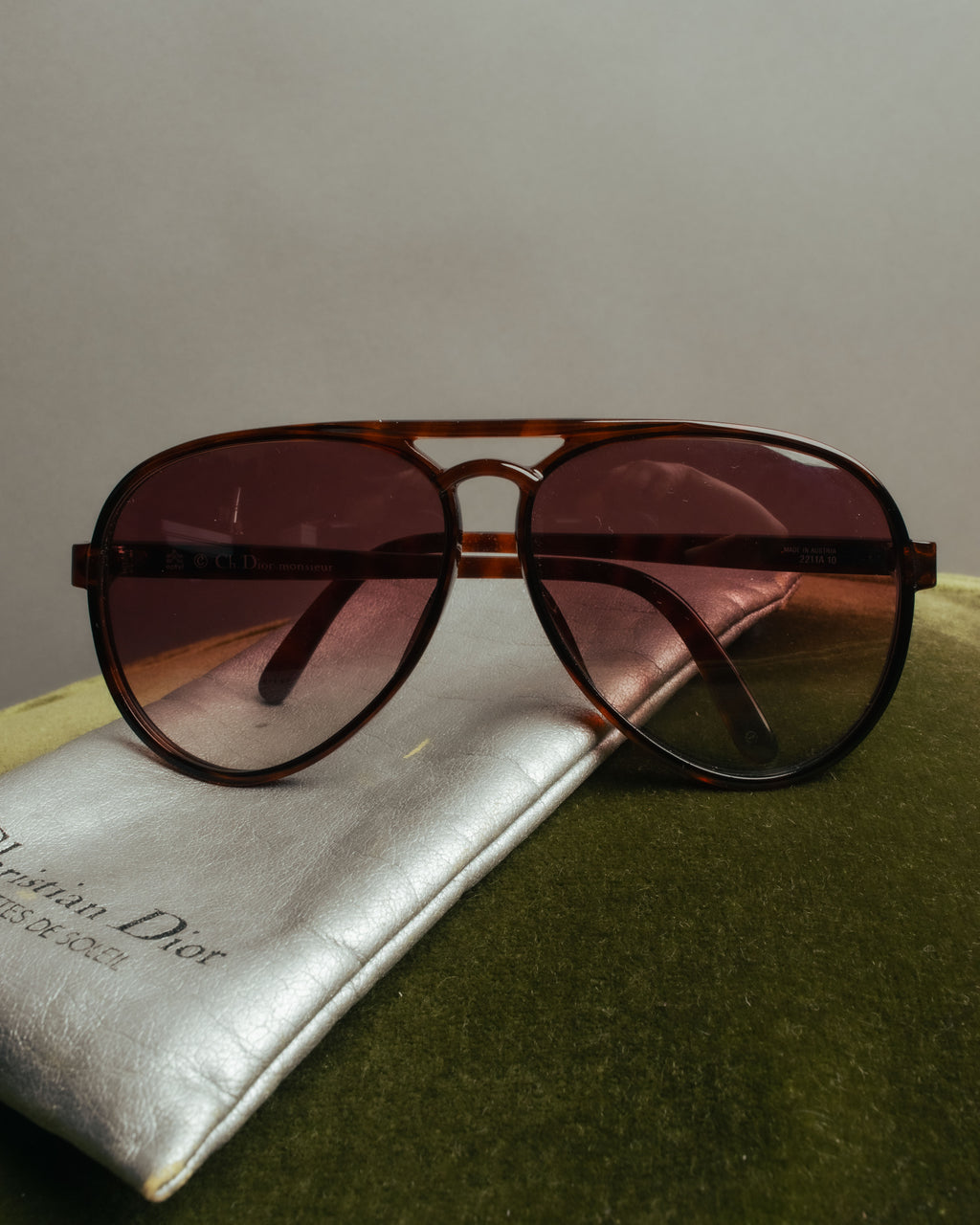 “Christian Dior” 70’s-80’s Tortoiseshell aviator sunglasses
