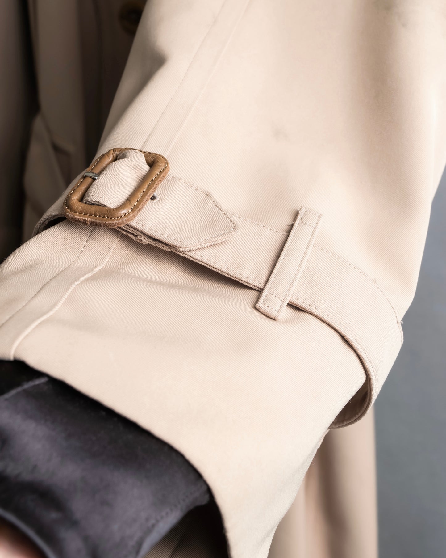 "BURBERRY" Military detail belted maxi length trench coat