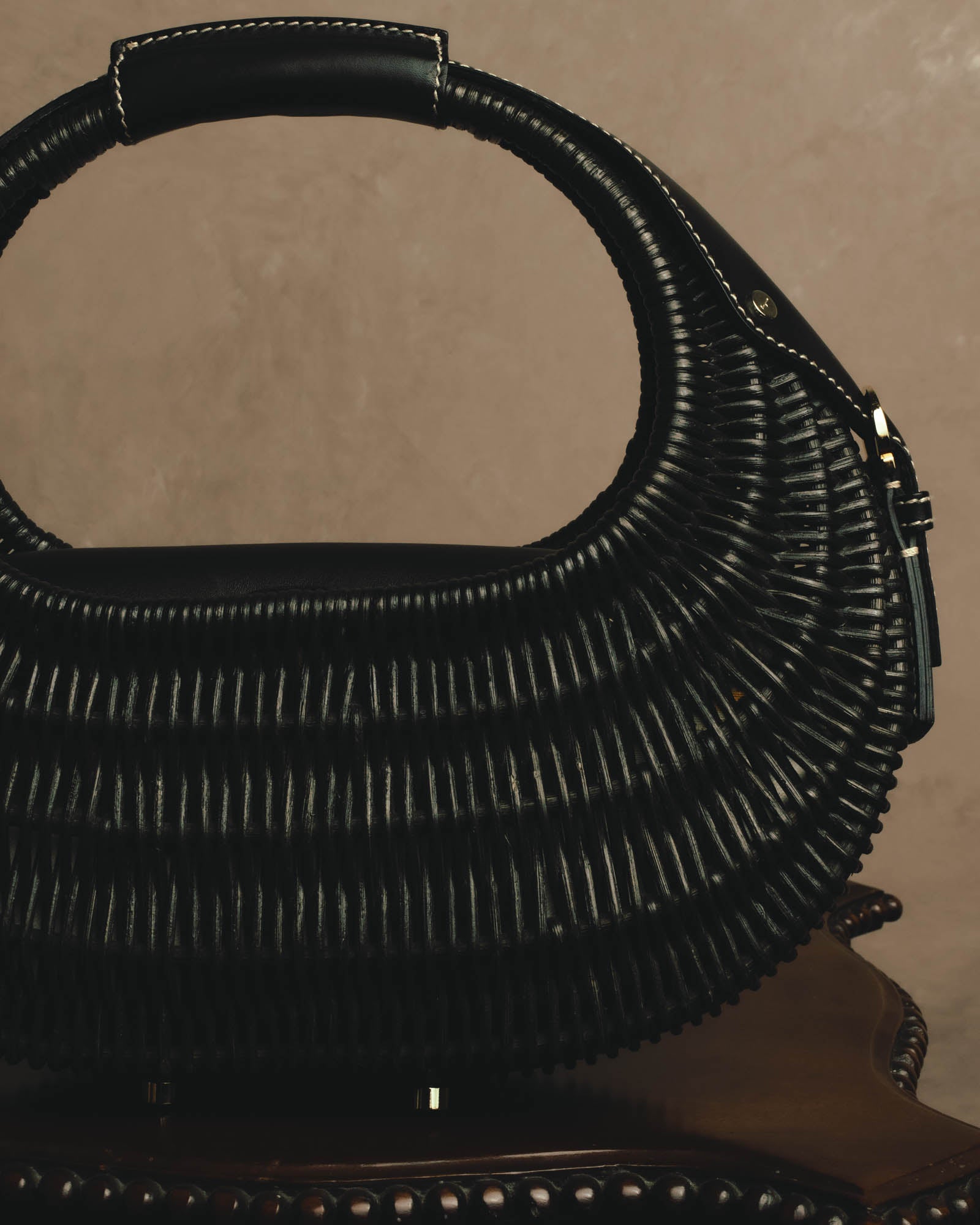 -SPECIAL- “Salvatore Ferragamo” 90’s-00’s Woven leather half moon handle bag