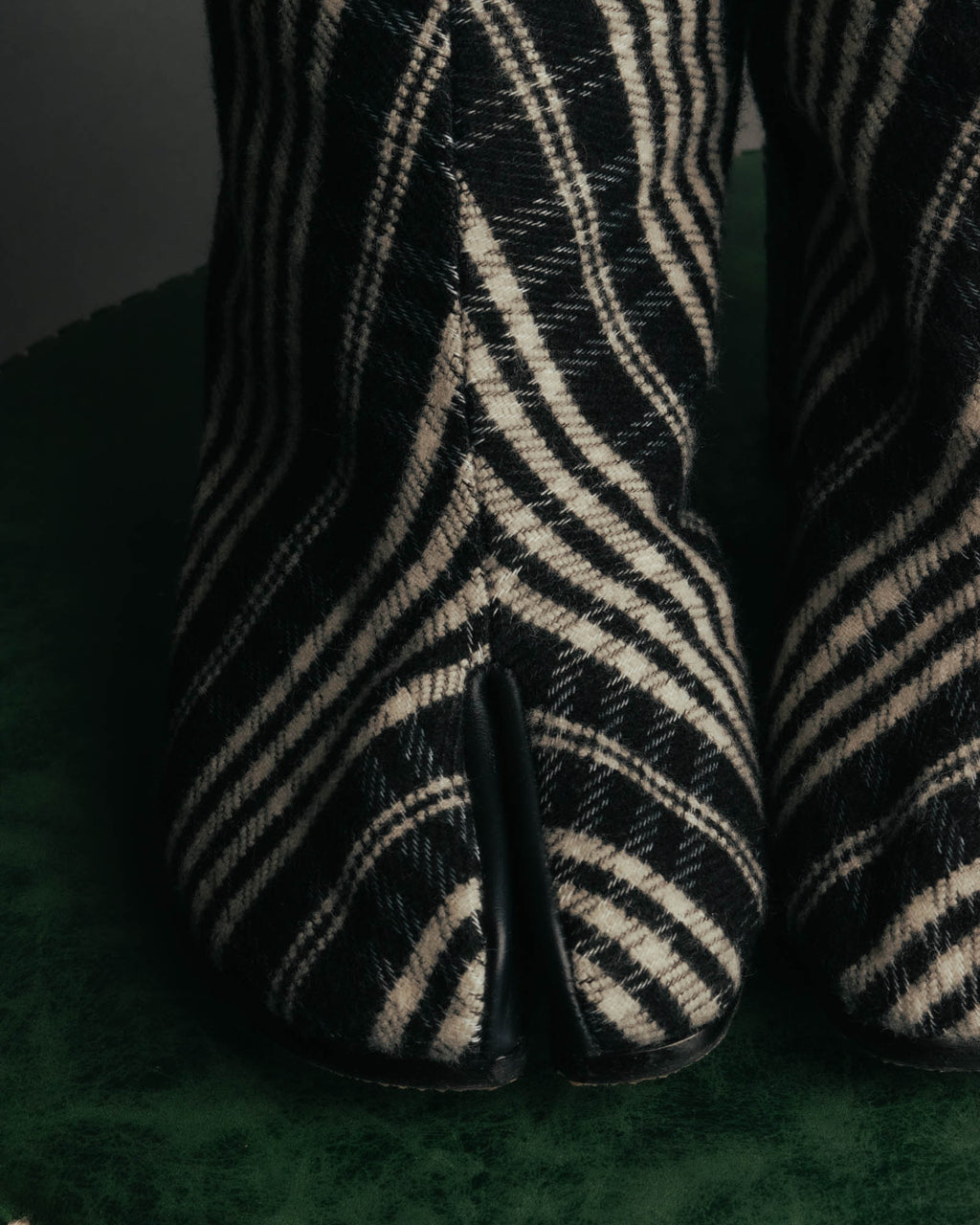 -SPECIAL- "Maison Margiela"2015's Tabi striped fabric ankle boots