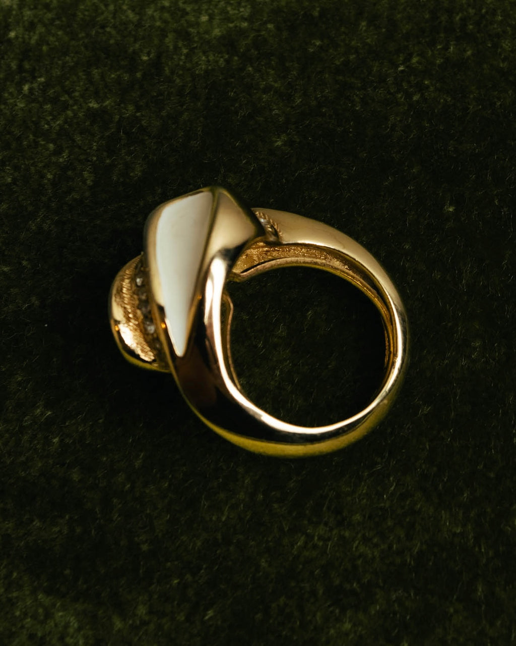 -SPECIAL- “Christian Dior” 80’s-90’s Germany white enamel rhinestone dome ring