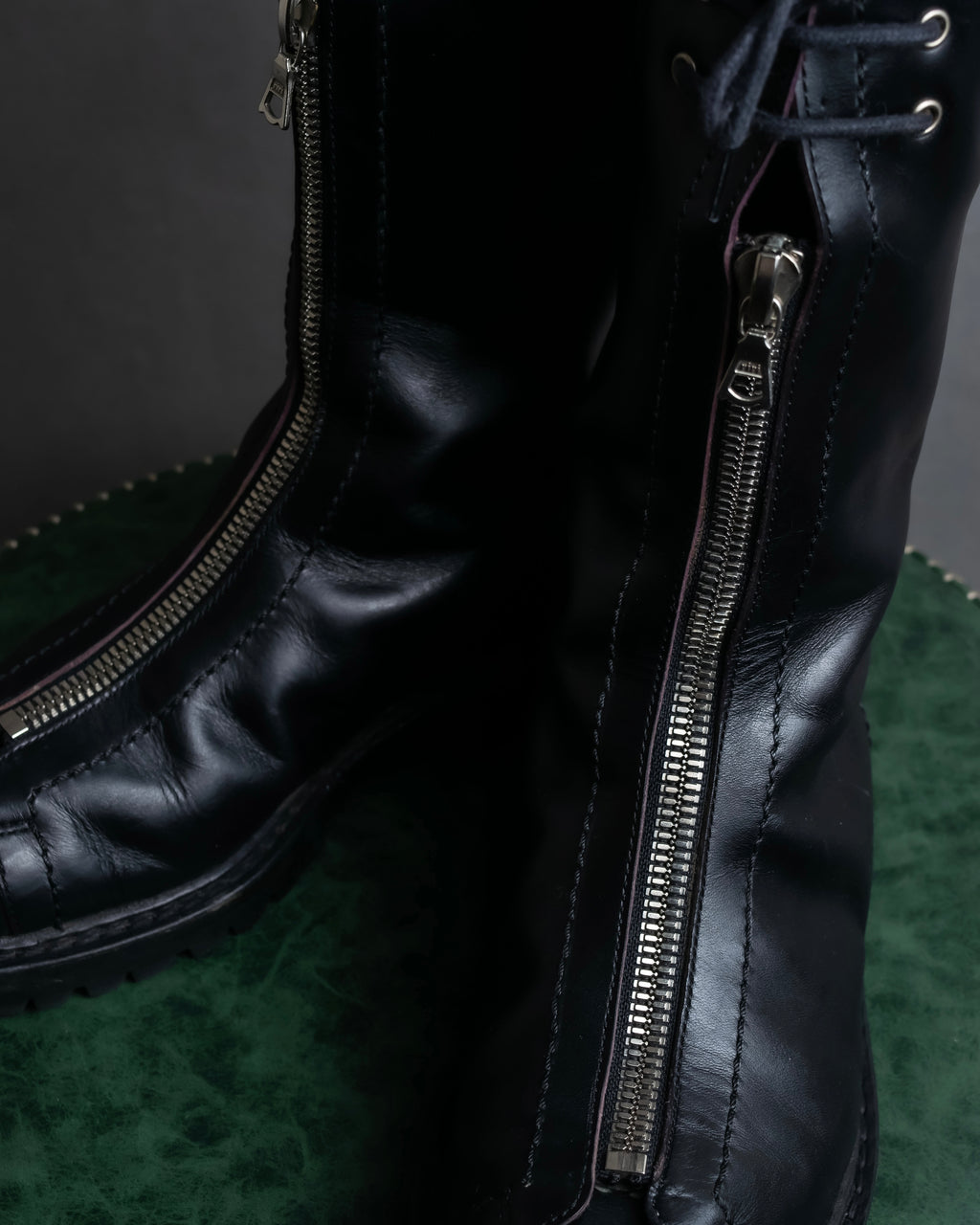 "GUCCI" Front zip design lace-up leather uncle boots