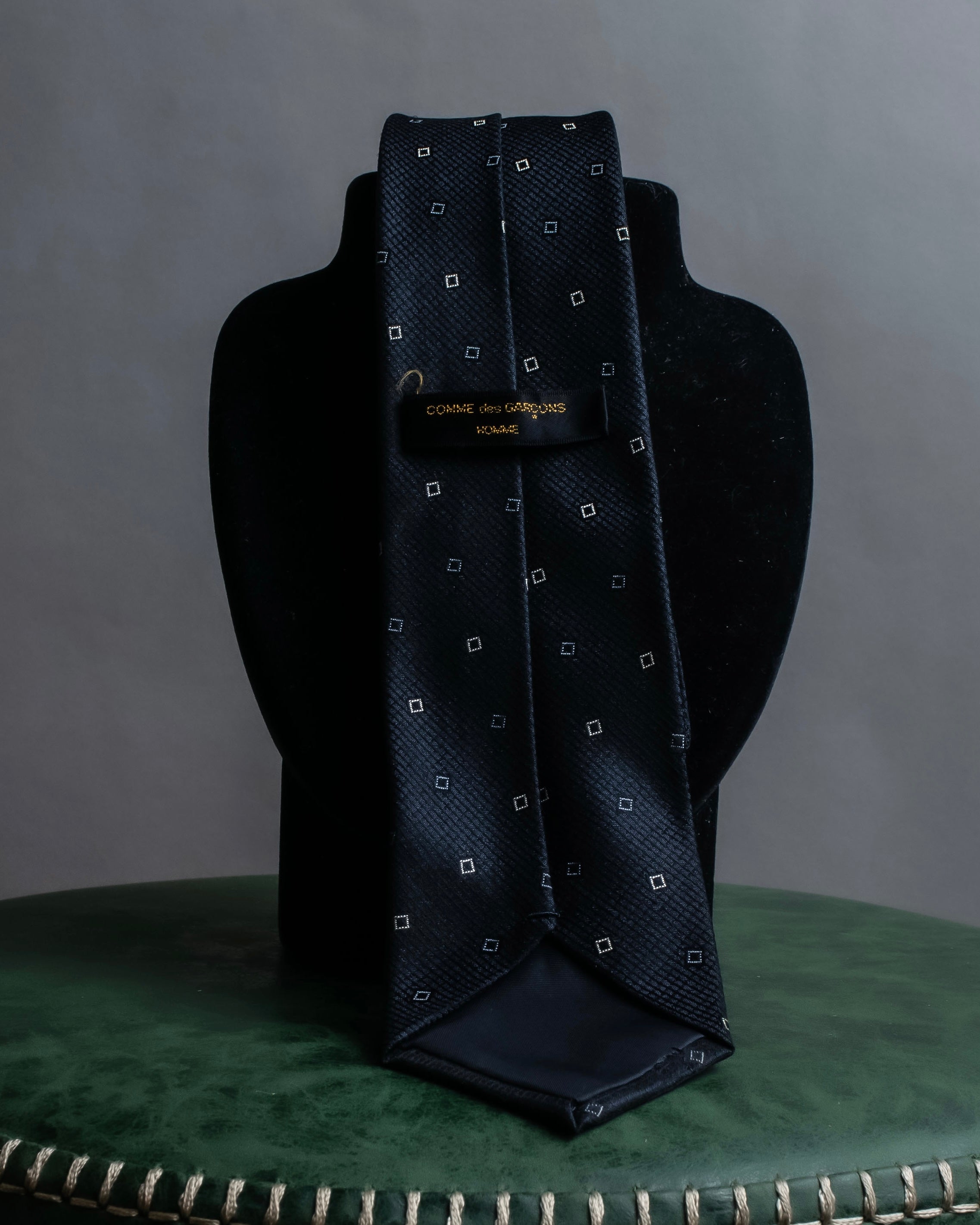 "COMME des GARCONS HOMME" Square small pattern motif necktie