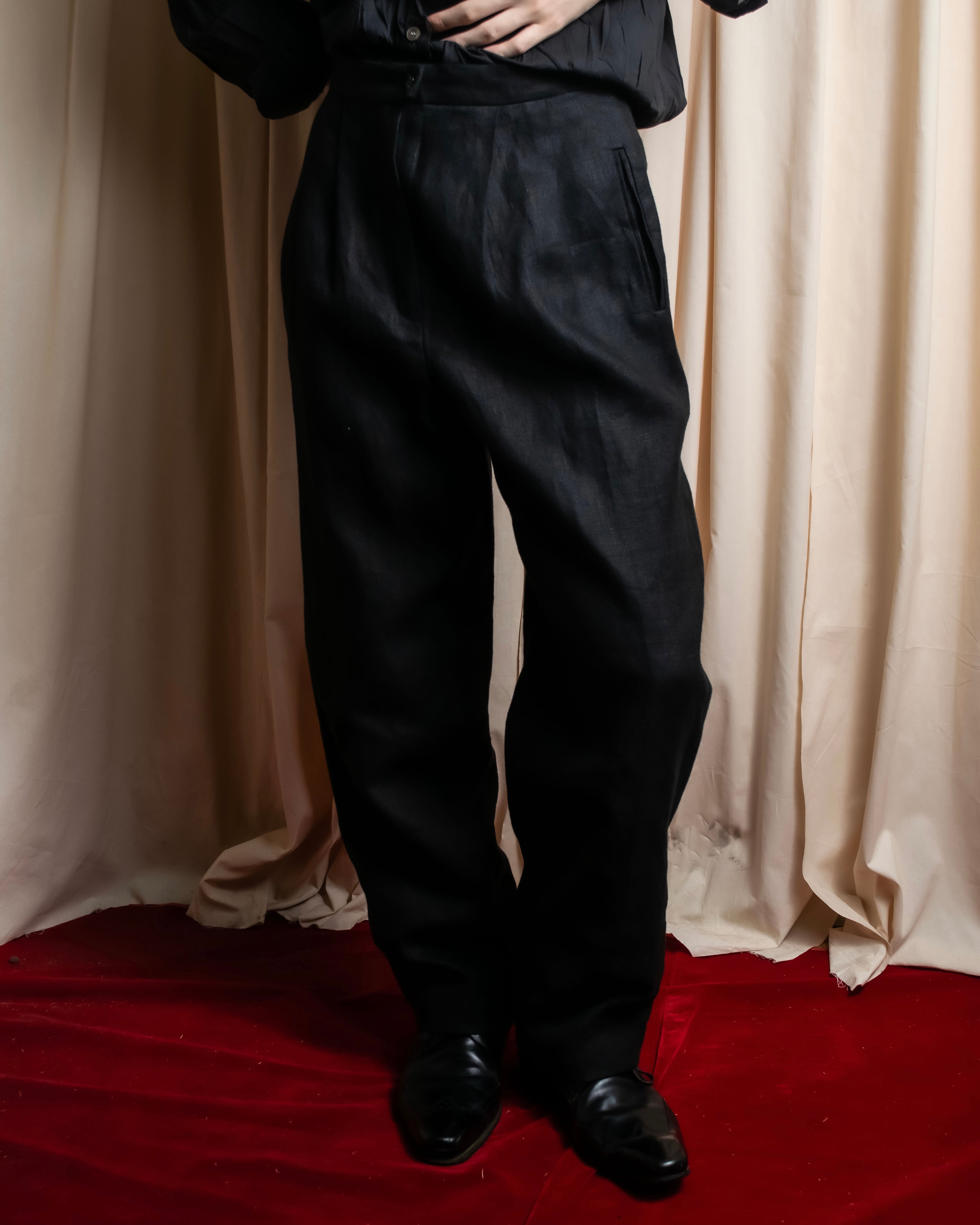 "Vintage beautiful wrinkles wide slacks"