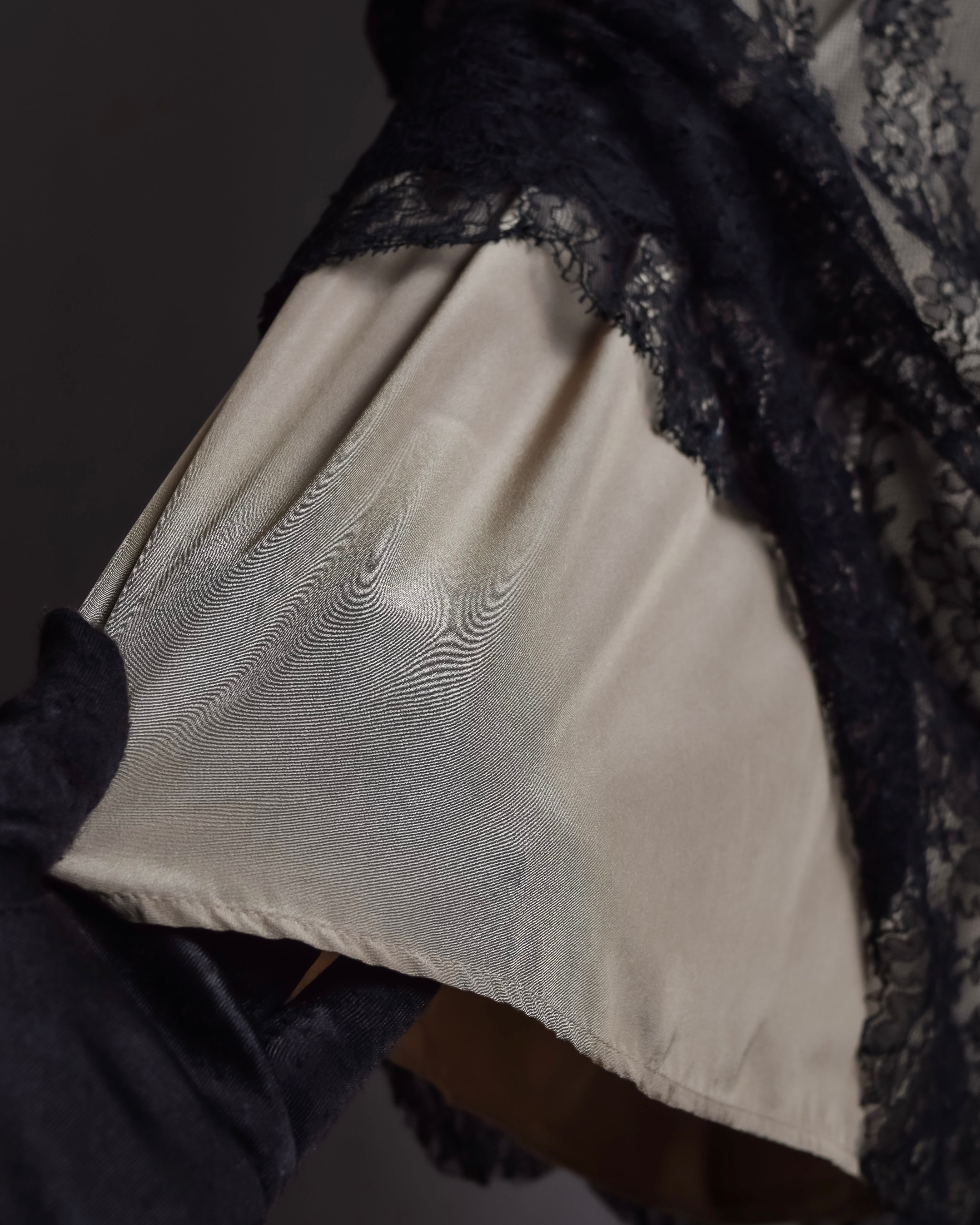 "VALENTINO" Lace layered ribbon design sleeveless dress