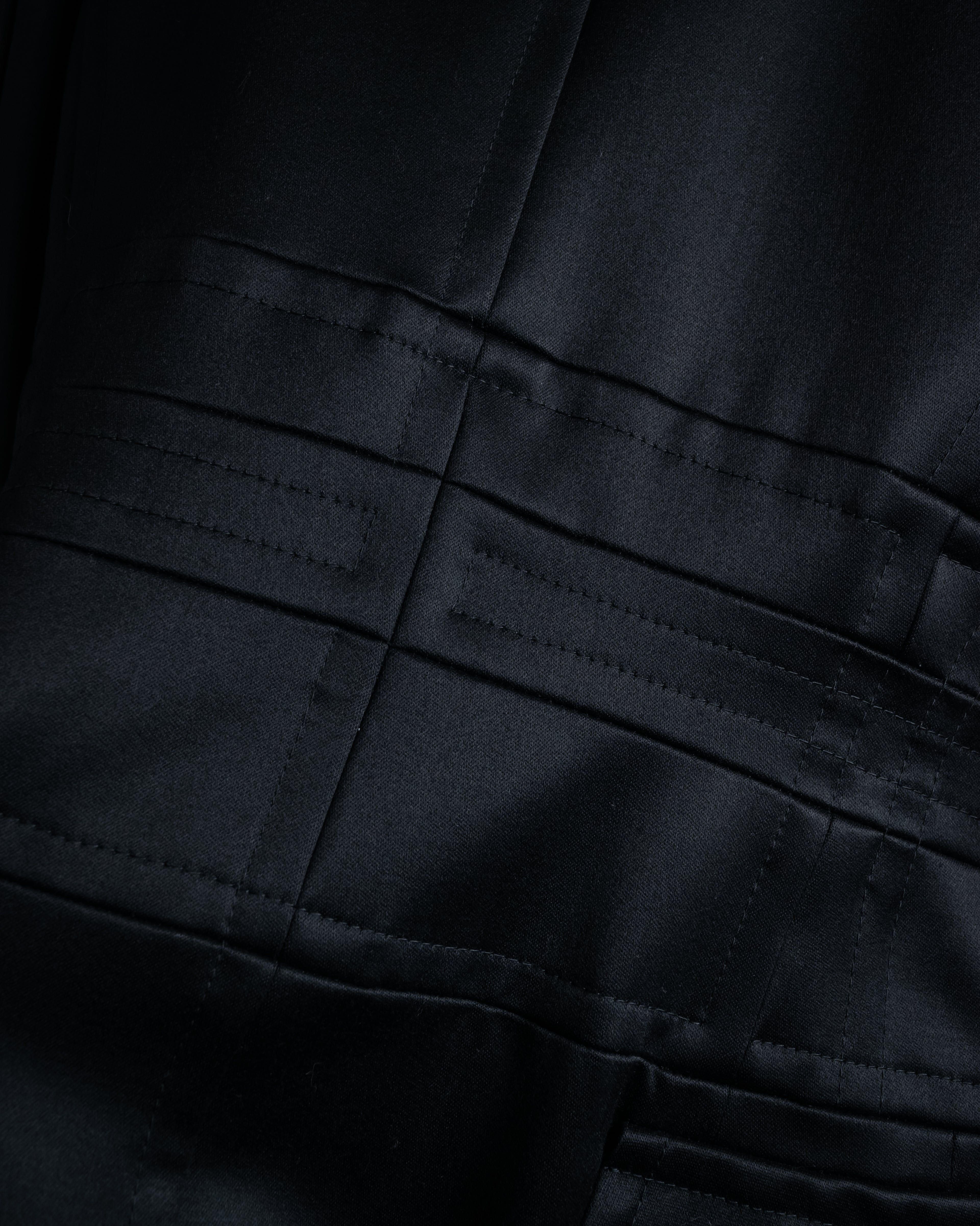 -SPECIAL- "YVES SAINT LAURENT rive gauche" 03 year Tom Ford period corset design long coat