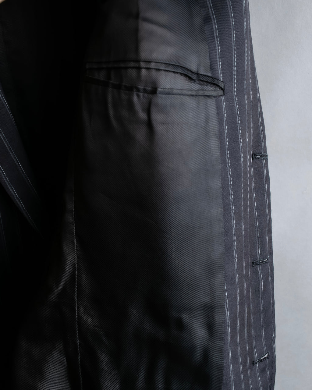 "Dolce & Gabbana" Pinstripe vertical lines emphasized tailored jacket