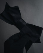 "CHANEL" 90’s black satin and grosgrain ribbon brooch