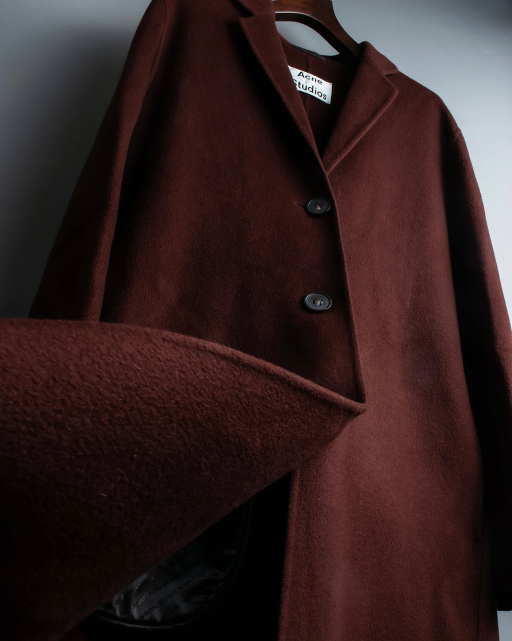 "Acne Studios" beautiful silhouette long chester coat