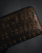 "MIU MIU" 10’s studded quilted vintage leather zip wallet
