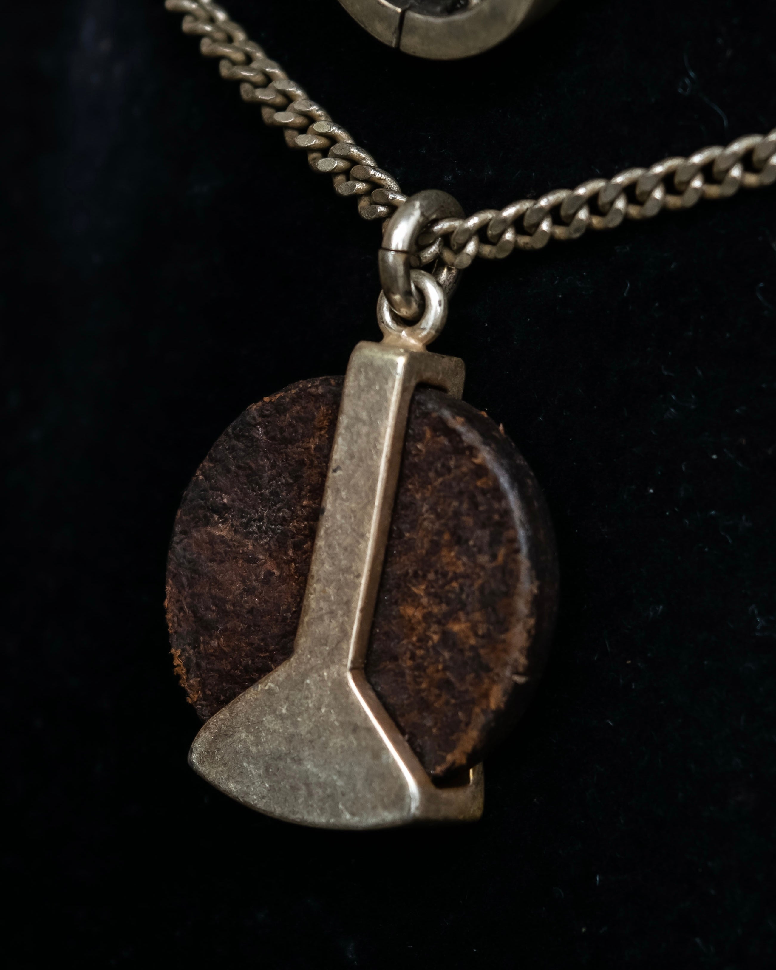 "MAISON MARGIELA" Geometric symbol motif adjustable length necklace