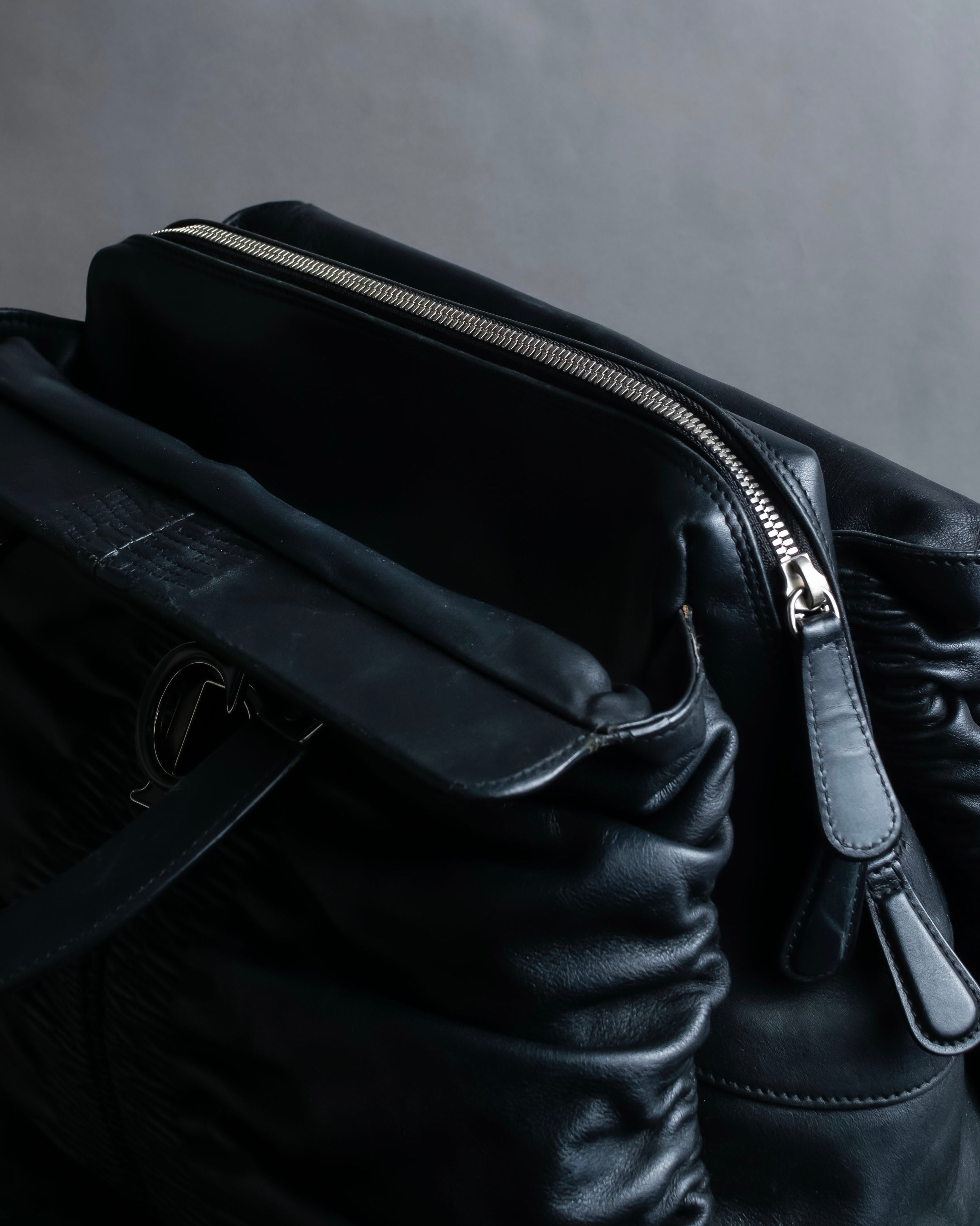 "Christian Dior" Karenina gathered design leather handbag