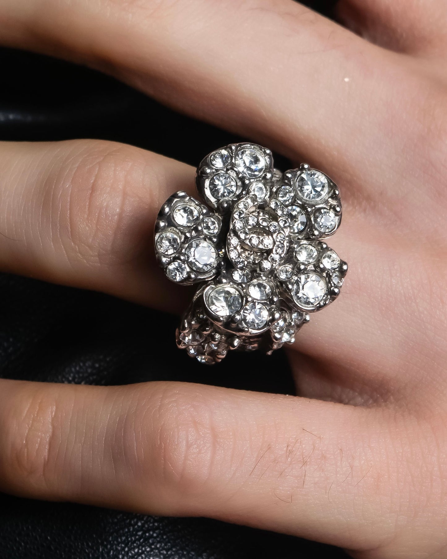 "CHANEL" Cocomark engraved rhinestone design camellia ring