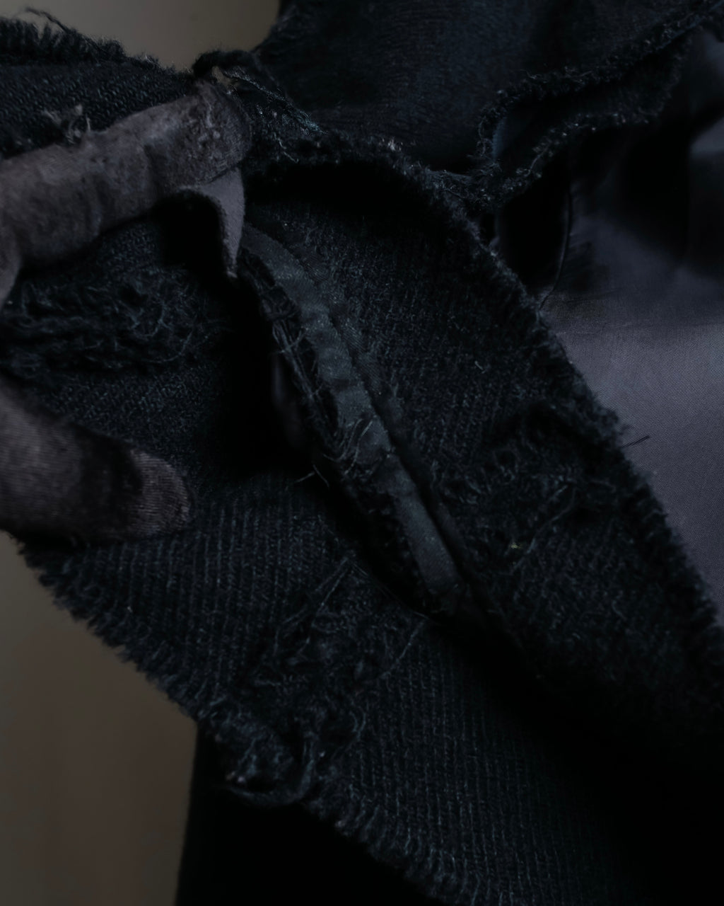 "tricot COMME des GARCONS" Fringe cut design tailored jacket