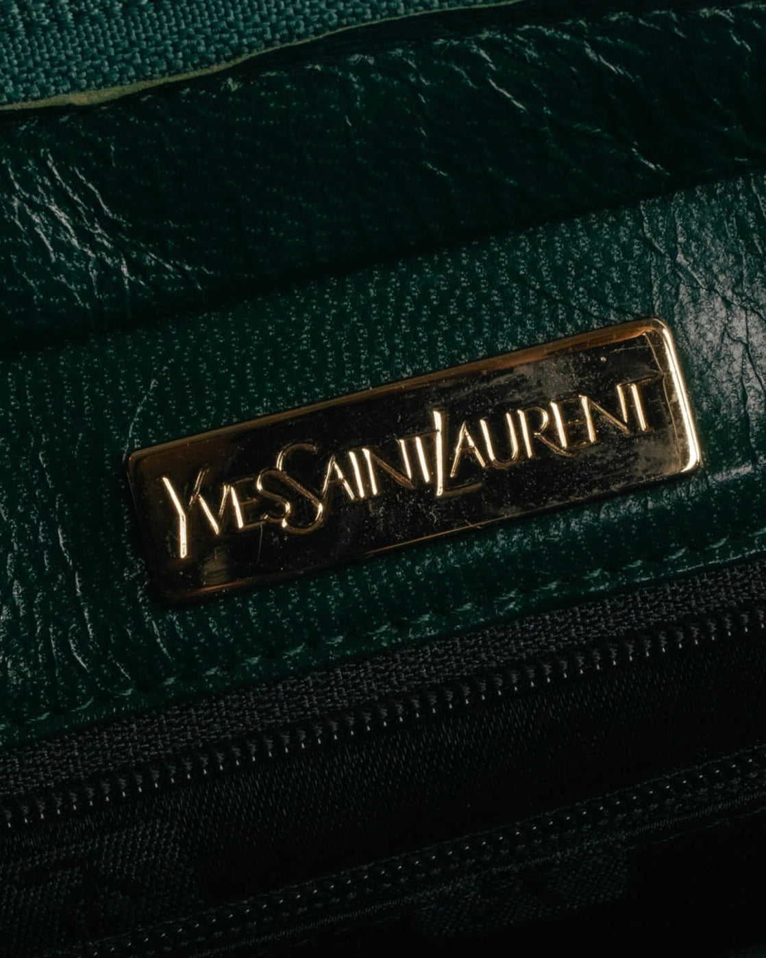 -SPECIAL- "Yves Saint Laurent" 80's-90's Glossy green exotic leather shoulder handbag