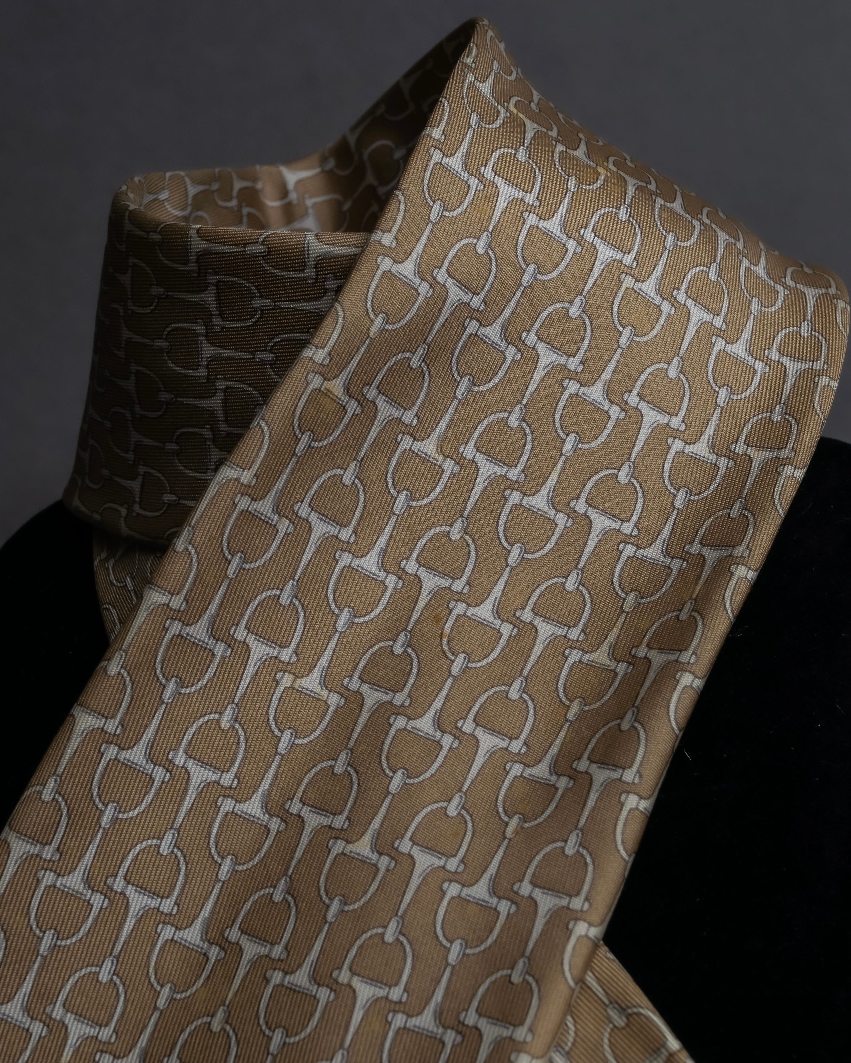 "HERMES" Horsebit motif silk necktie