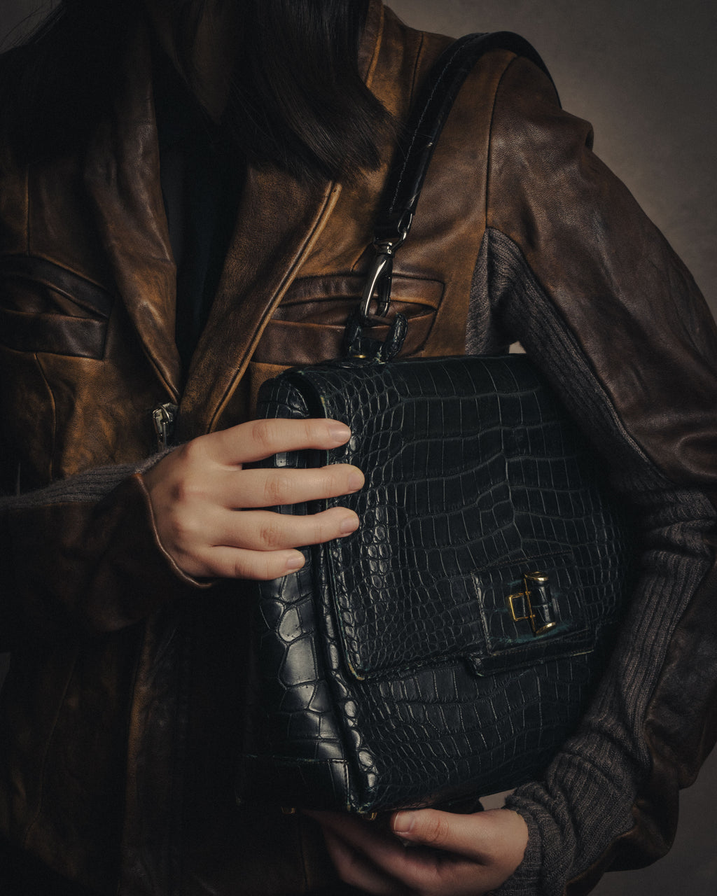 -SPECIAL- “GUCCI“ 70’s Crocodile turn lock handbag