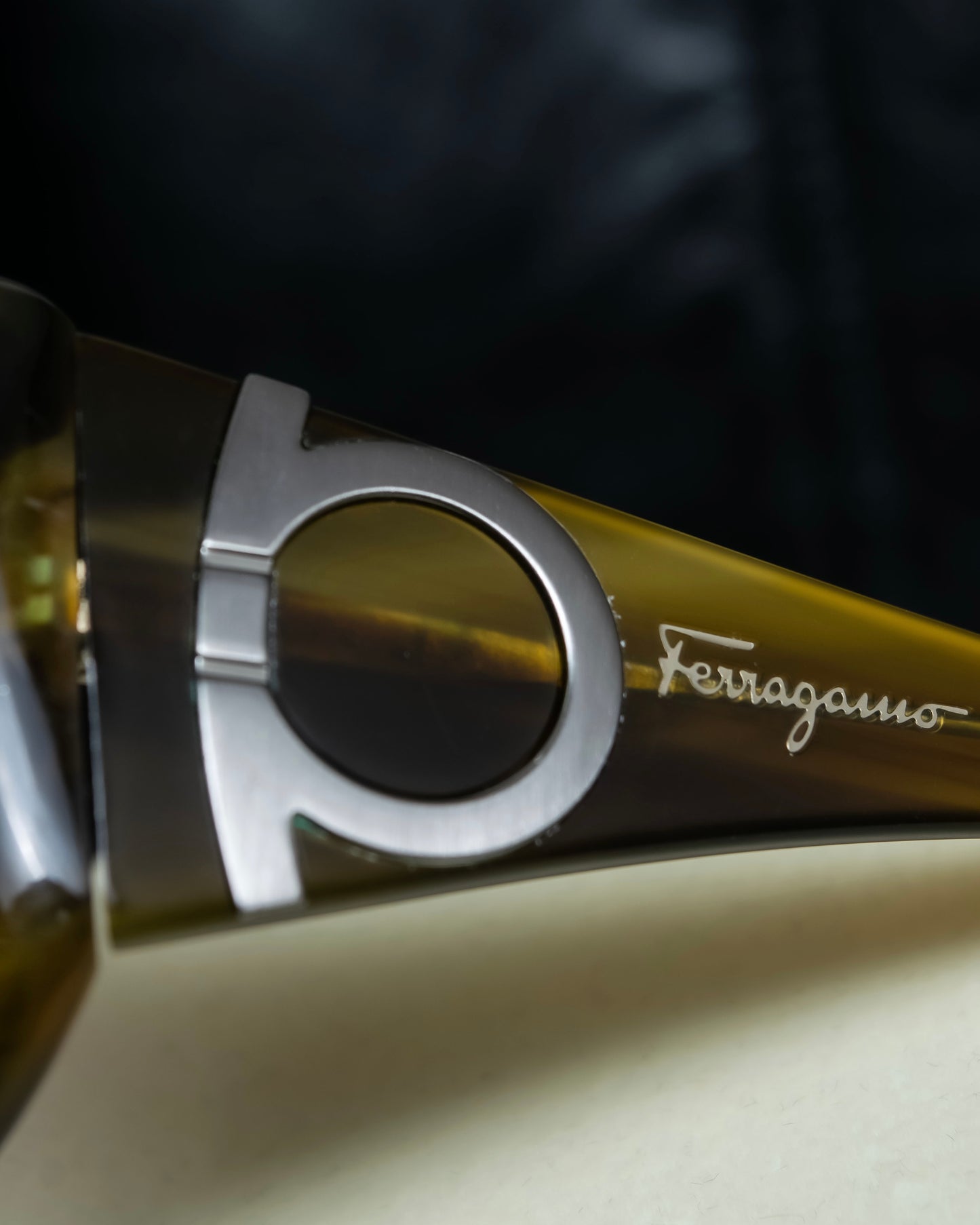 "Ferragamo" Gancini butterfly frame sunglasses