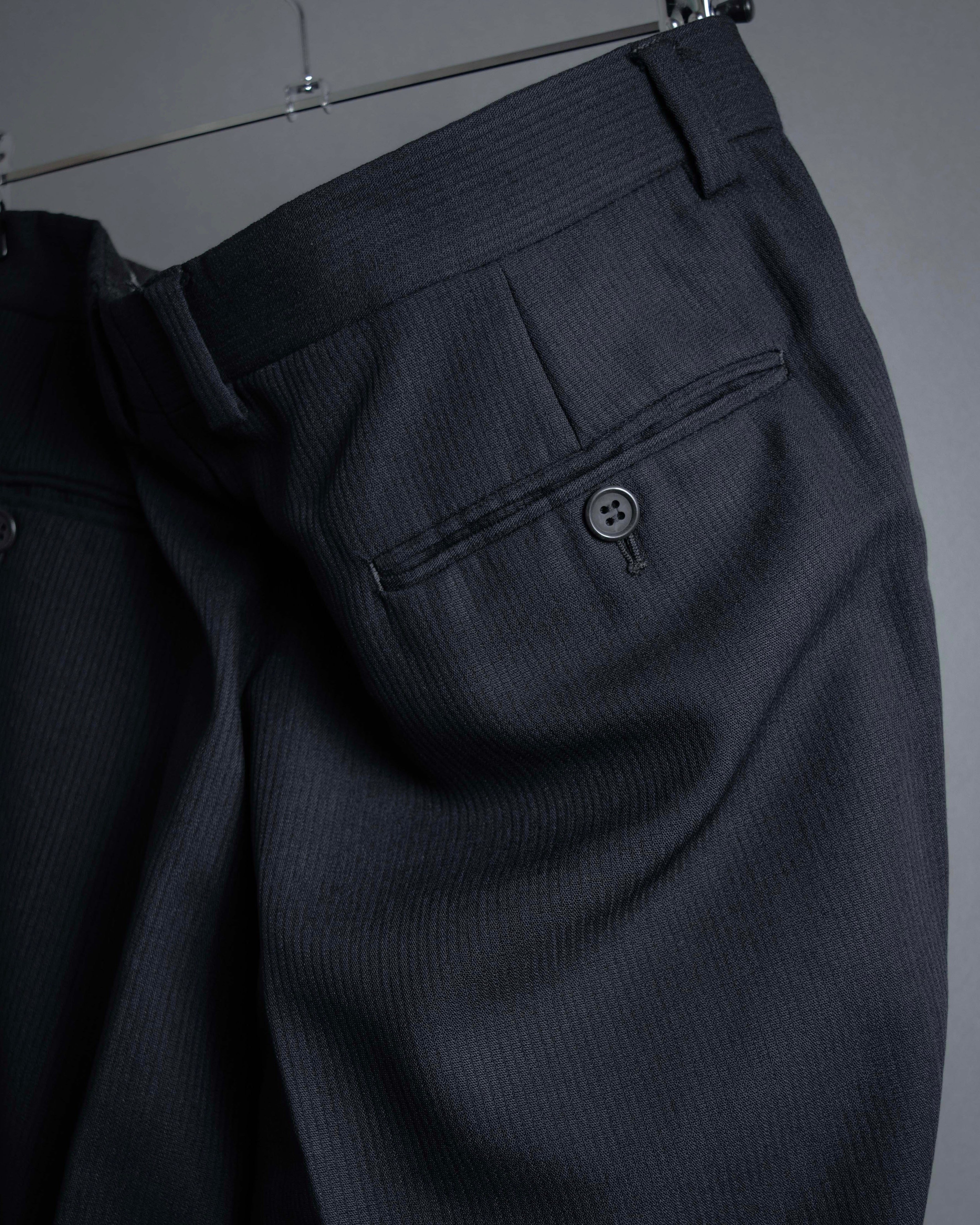 "GIORGIO ARMANI" LE COLLEZIONI line shadow stripe pattern set up