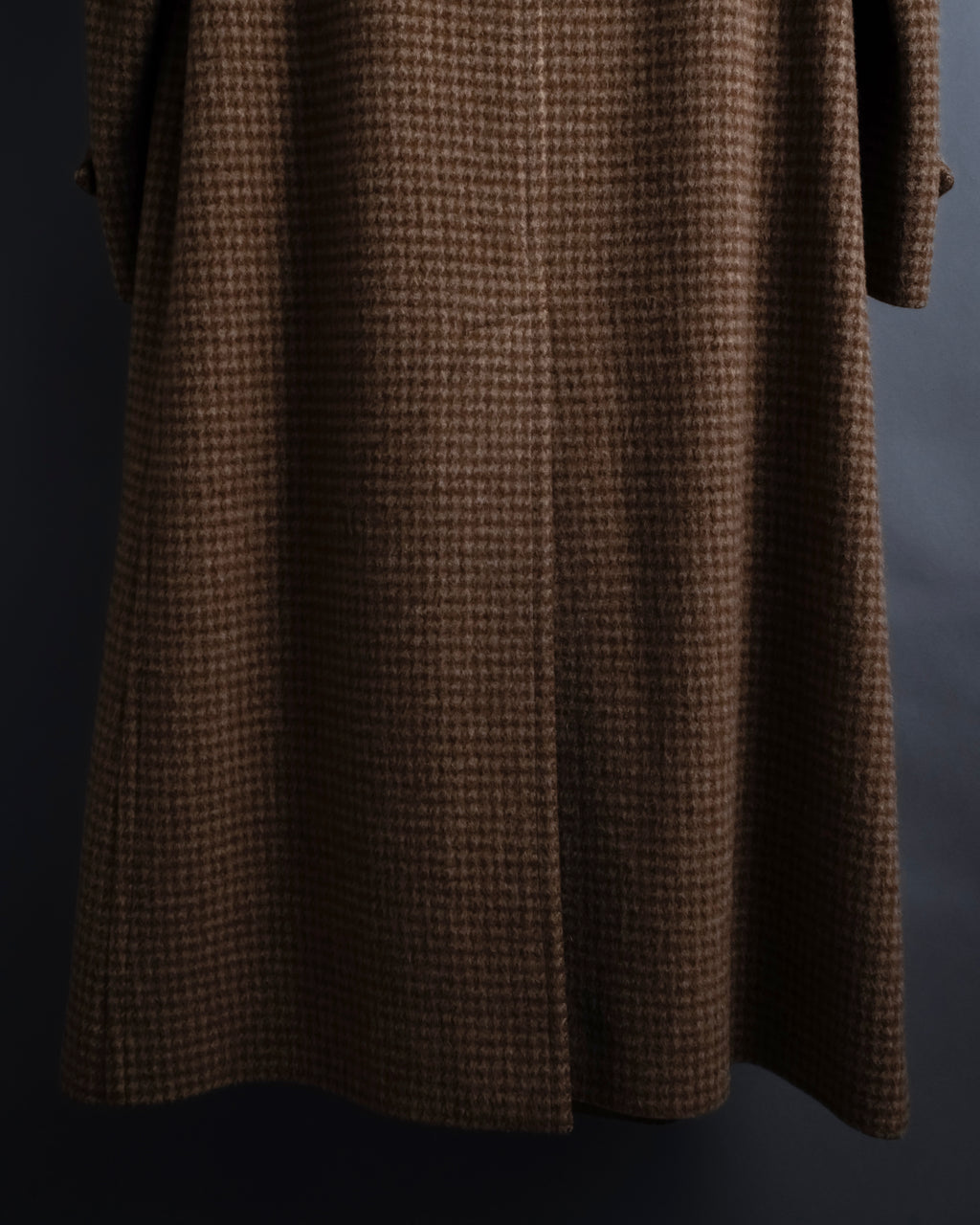 "BURBERRYS" Houndstooth pattern belted stand collar coat