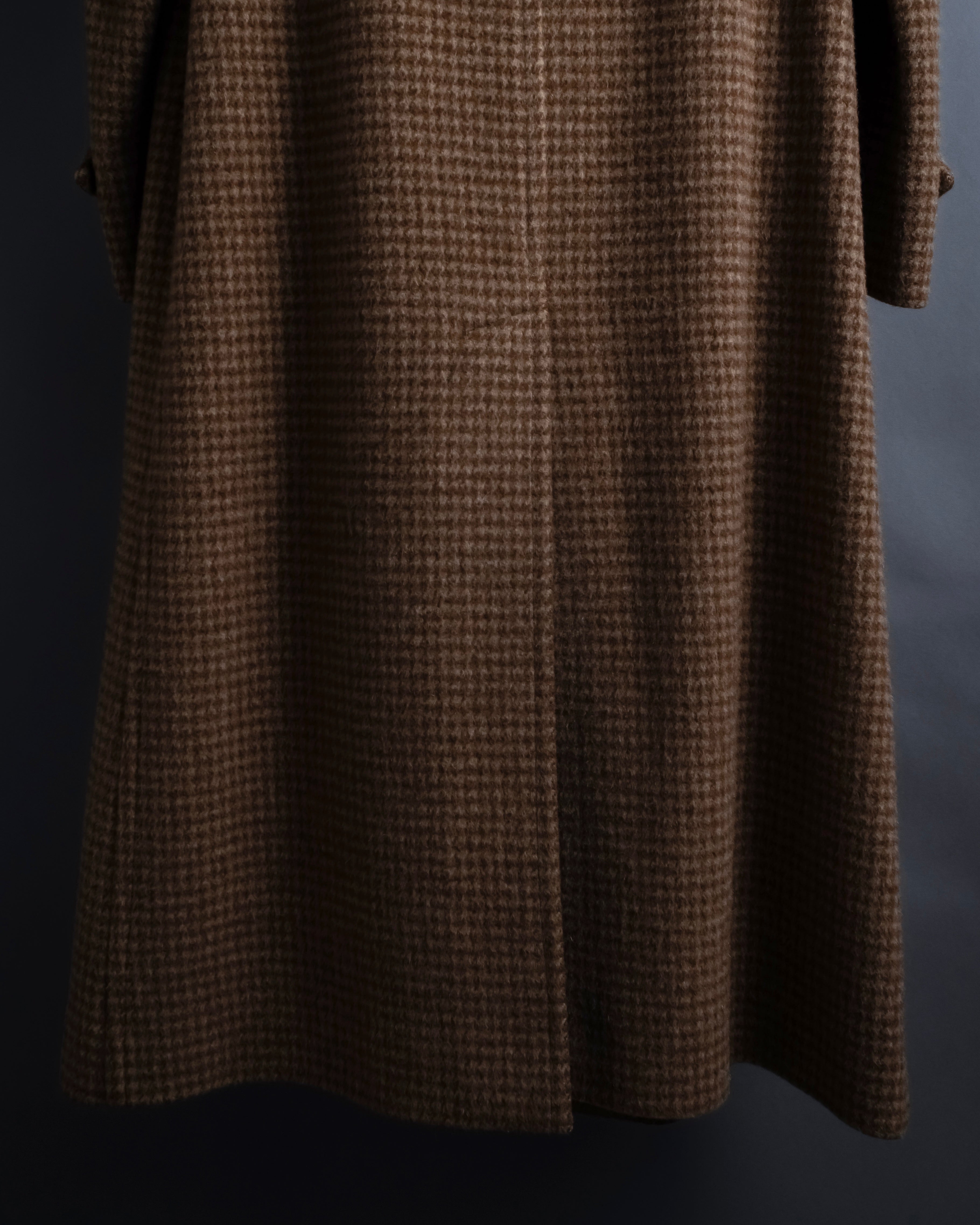 "BURBERRYS" Houndstooth pattern belted stand collar coat