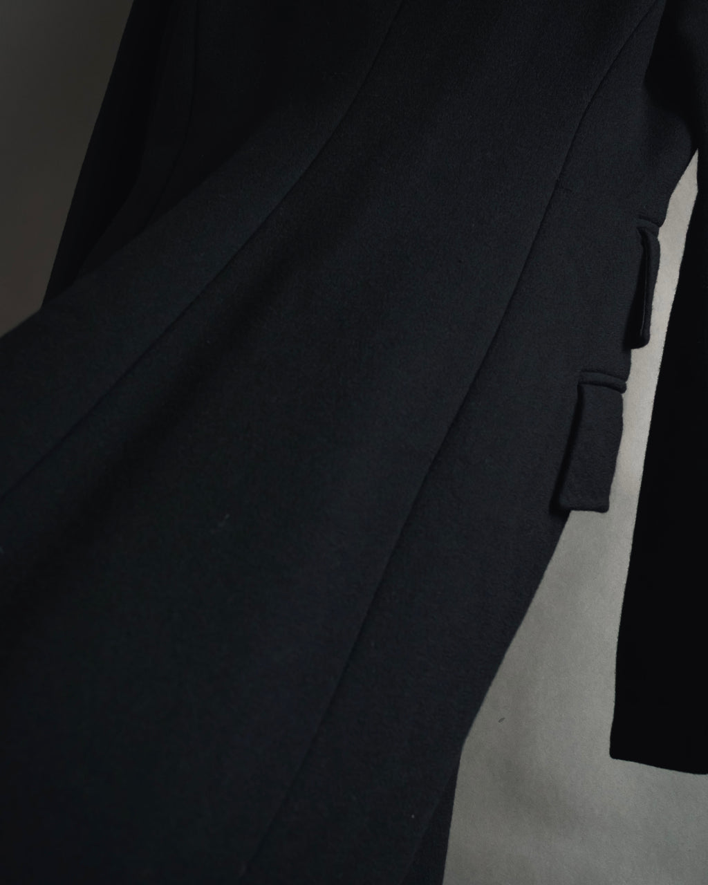 -SPECIAL- "Max Mara"
90’s Detachable fur collar virgin wool long coat